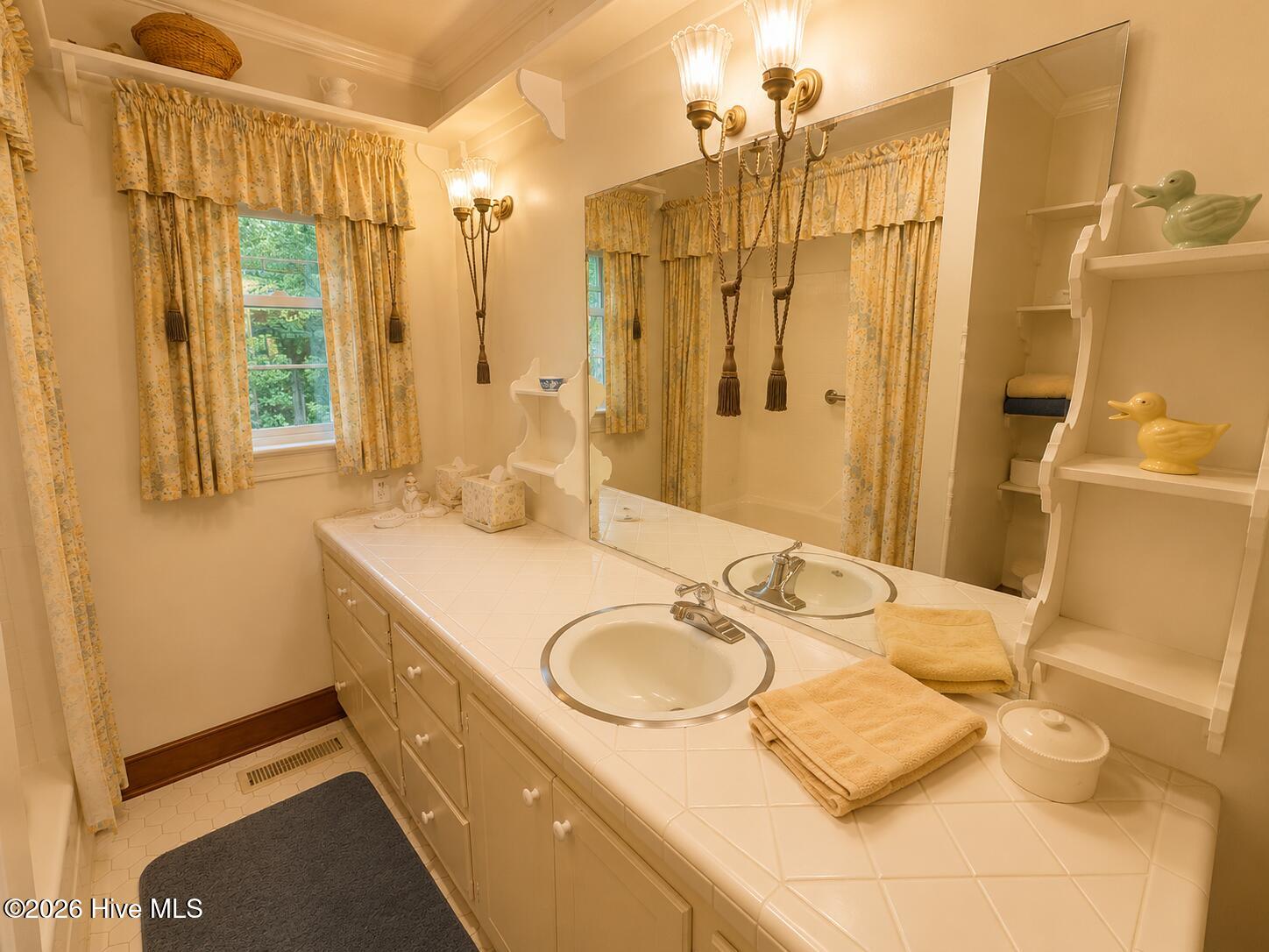 604 W Woodland Avenue Property Photo 26