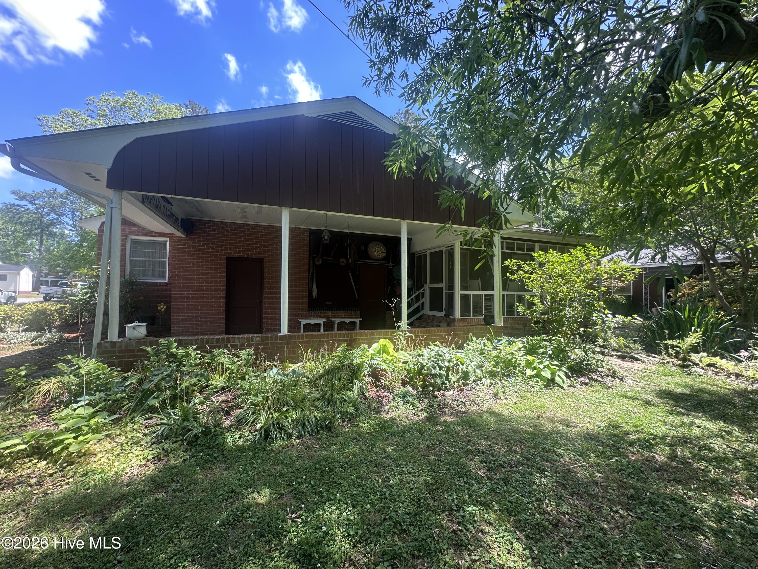 604 W Woodland Avenue Property Photo 33