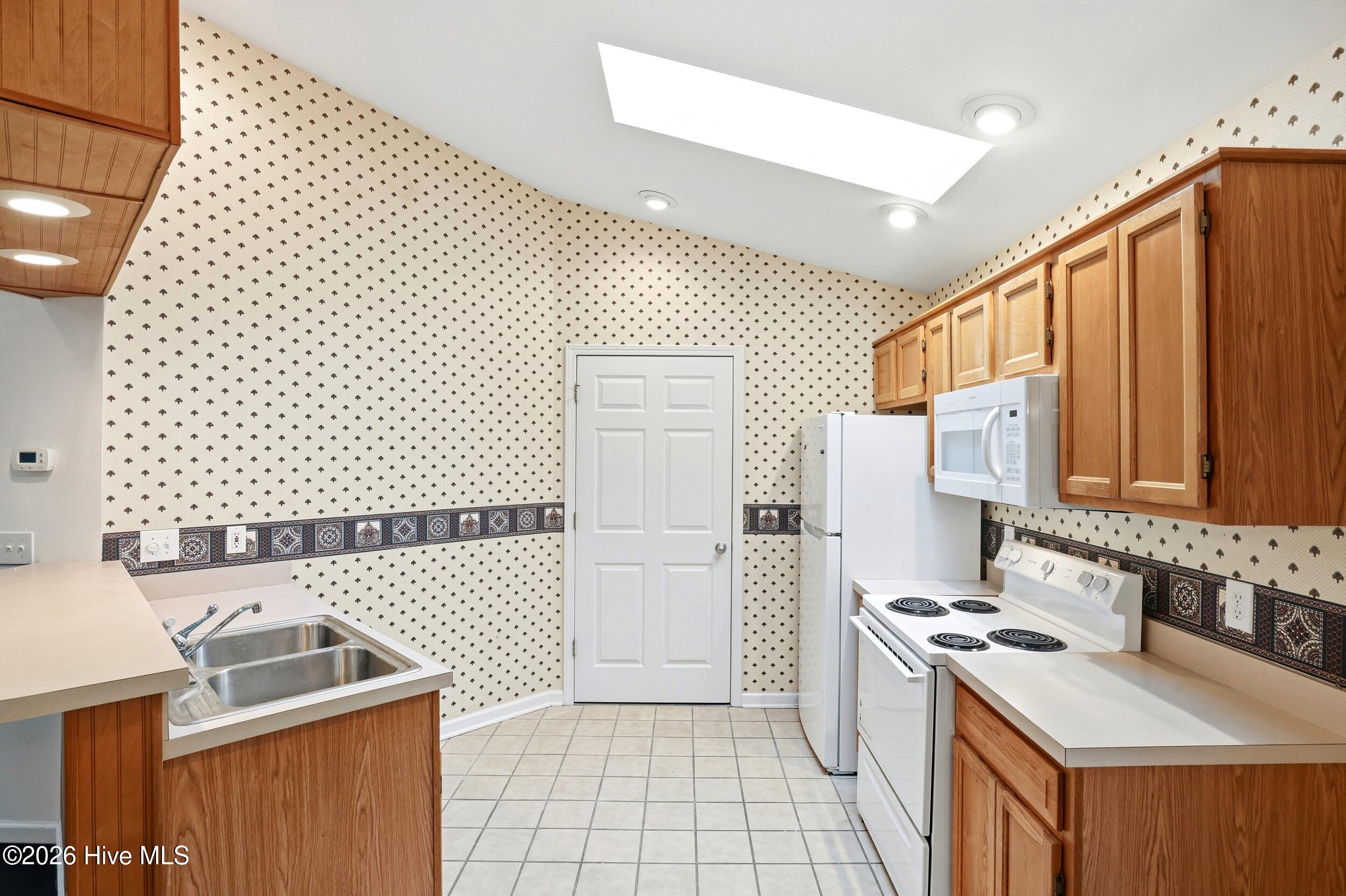 226 Clubhouse Road A Property Photo 11