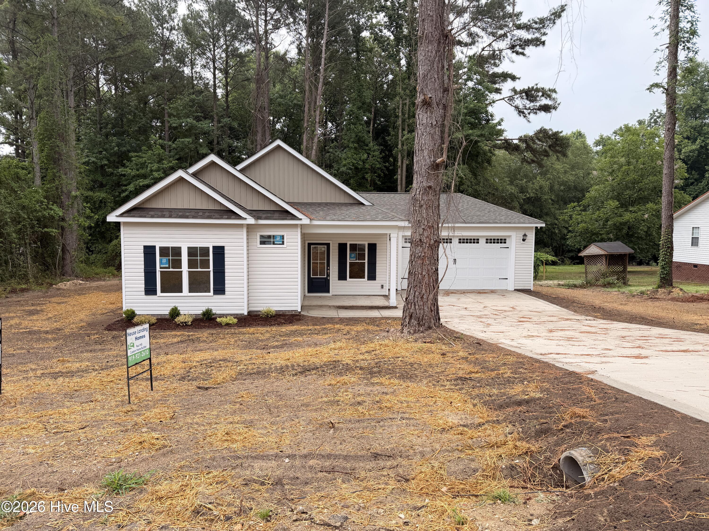 1749 Walnut Run Drive Property Photo 1