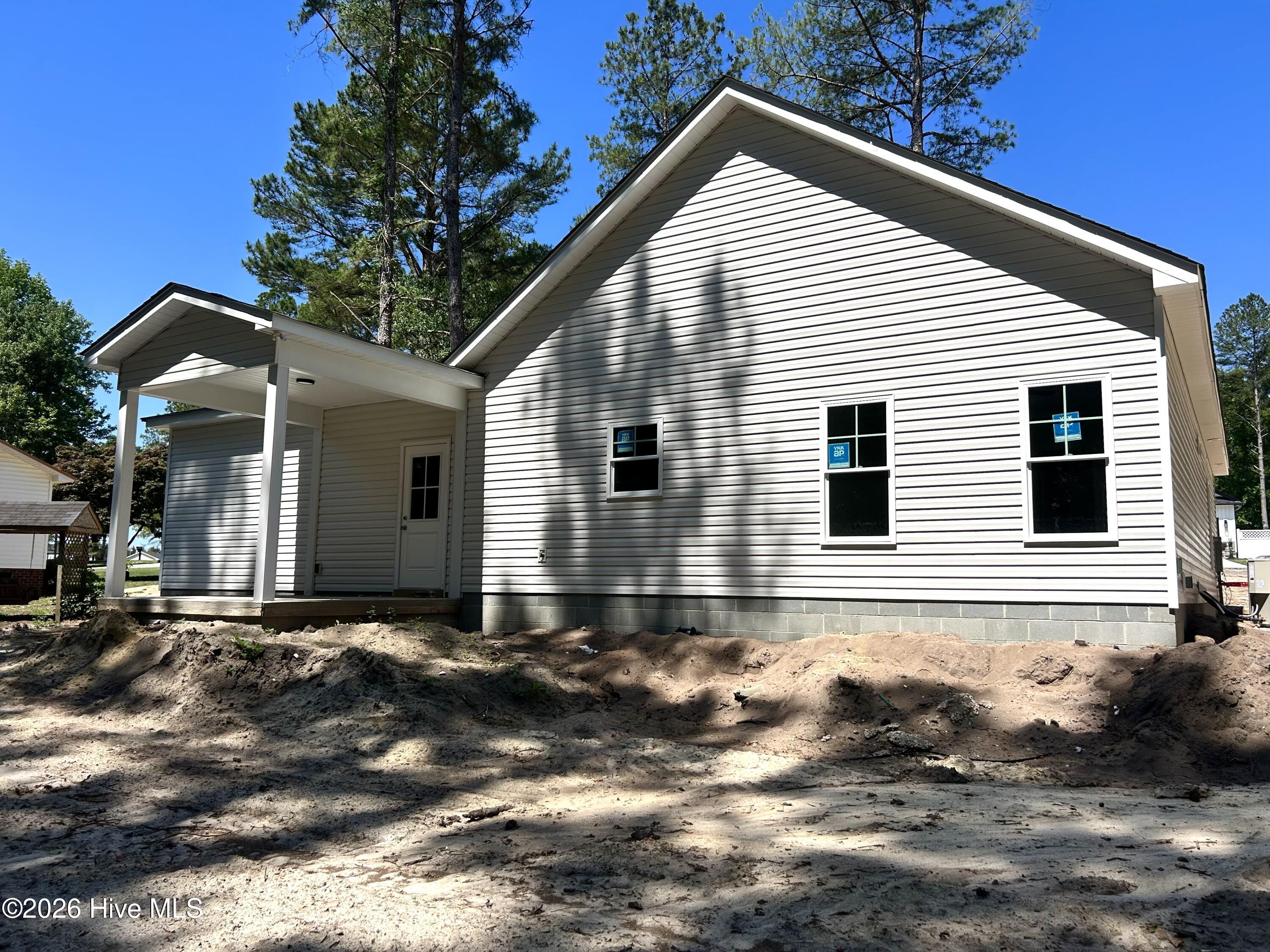 1749 Walnut Run Drive Property Photo 15