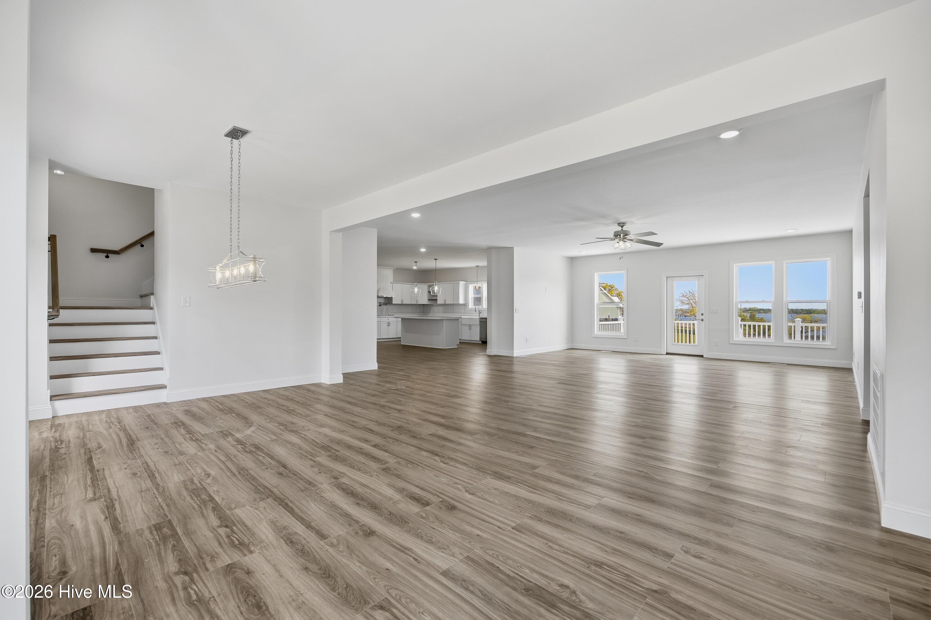 106 Elizabeth Way Court Property Photo 20