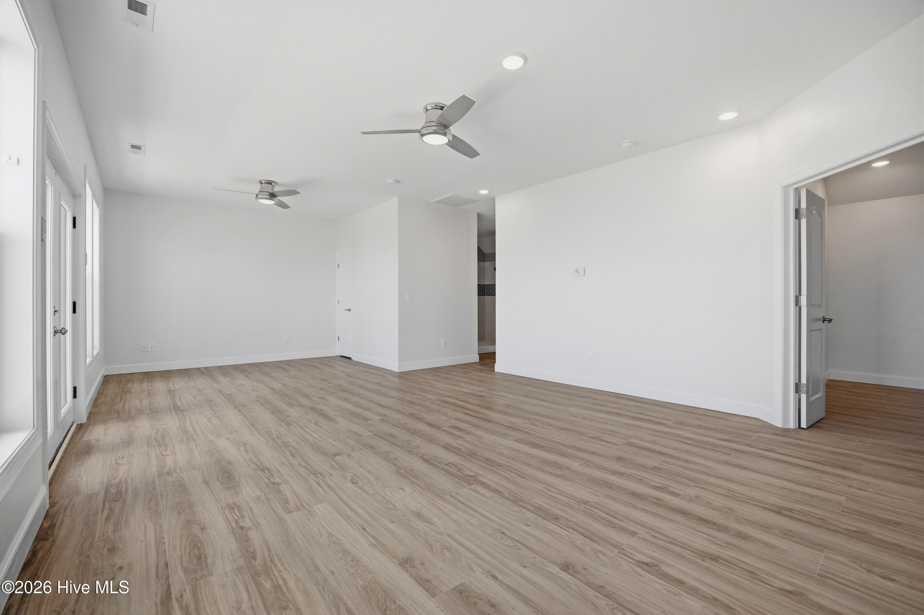 106 Elizabeth Way Court Property Photo 60