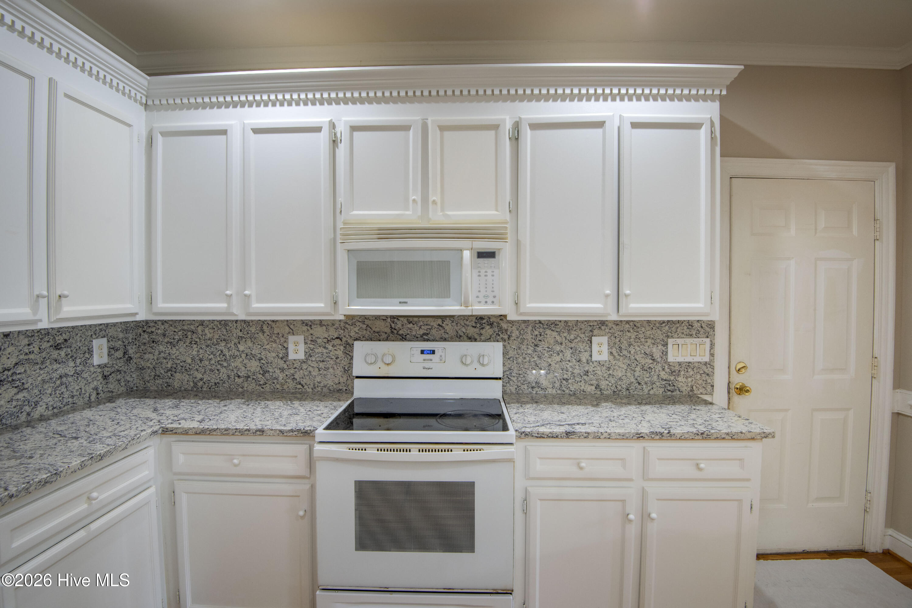 4508 Hansford Drive Property Photo 29