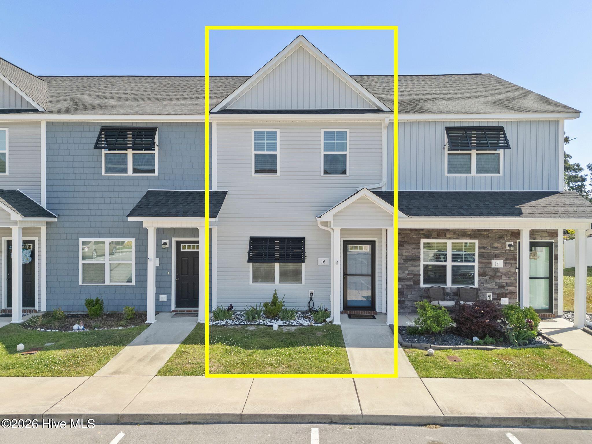 16 Outrigger Drive Property Photo 1