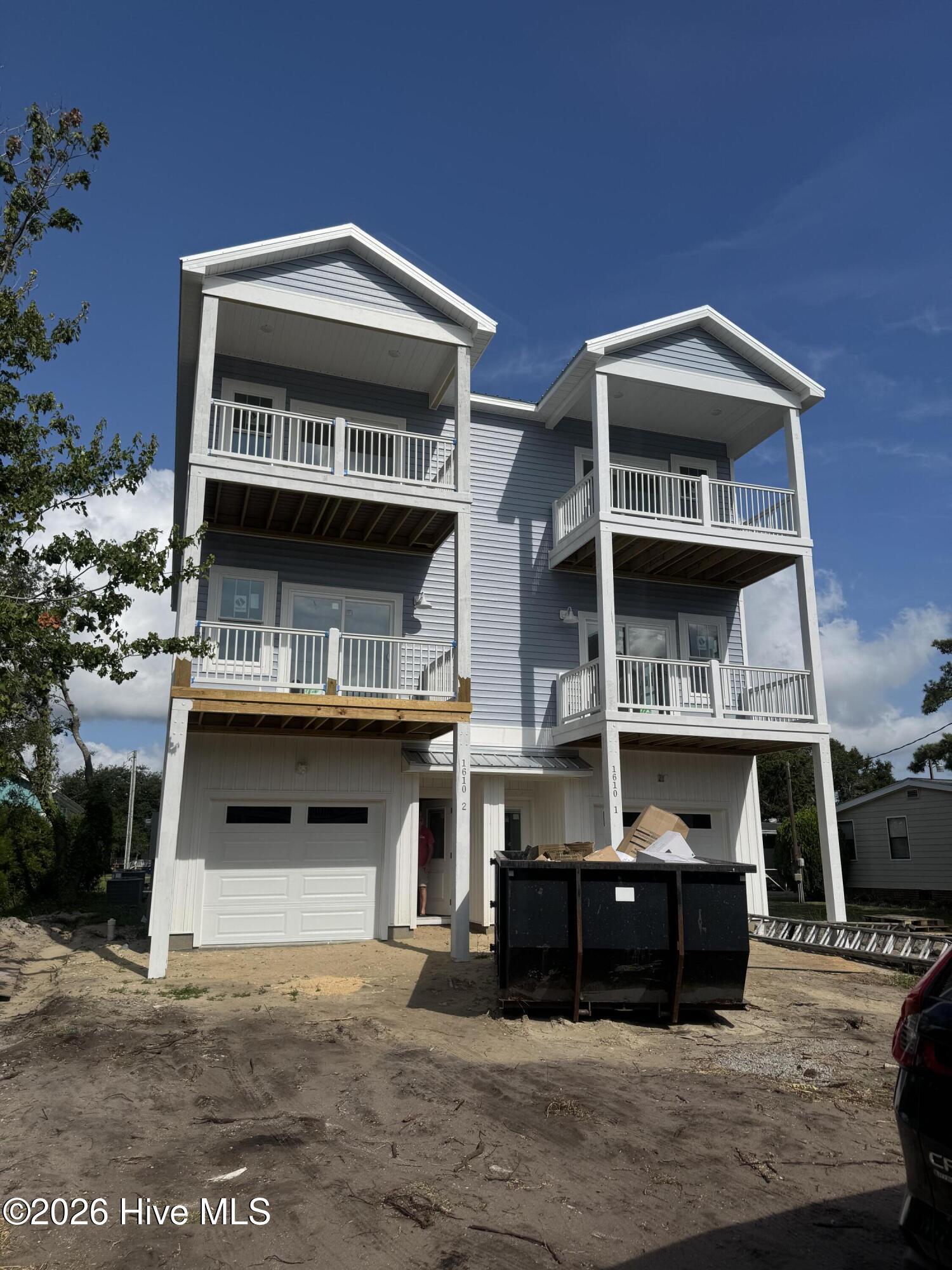 1610 Swordfish Lane 2 Property Photo 1