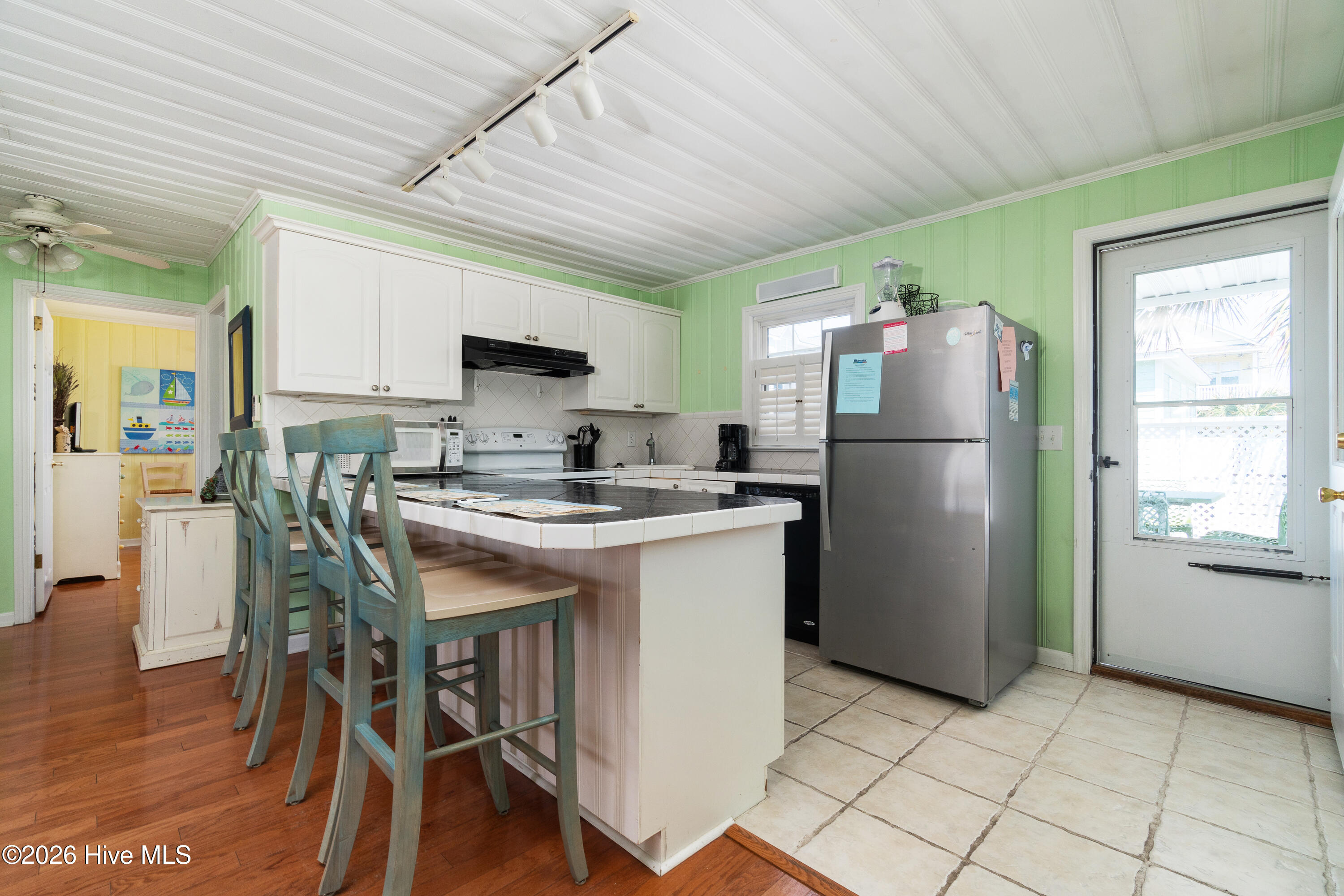 401 E Atlantic Boulevard Property Photo 10