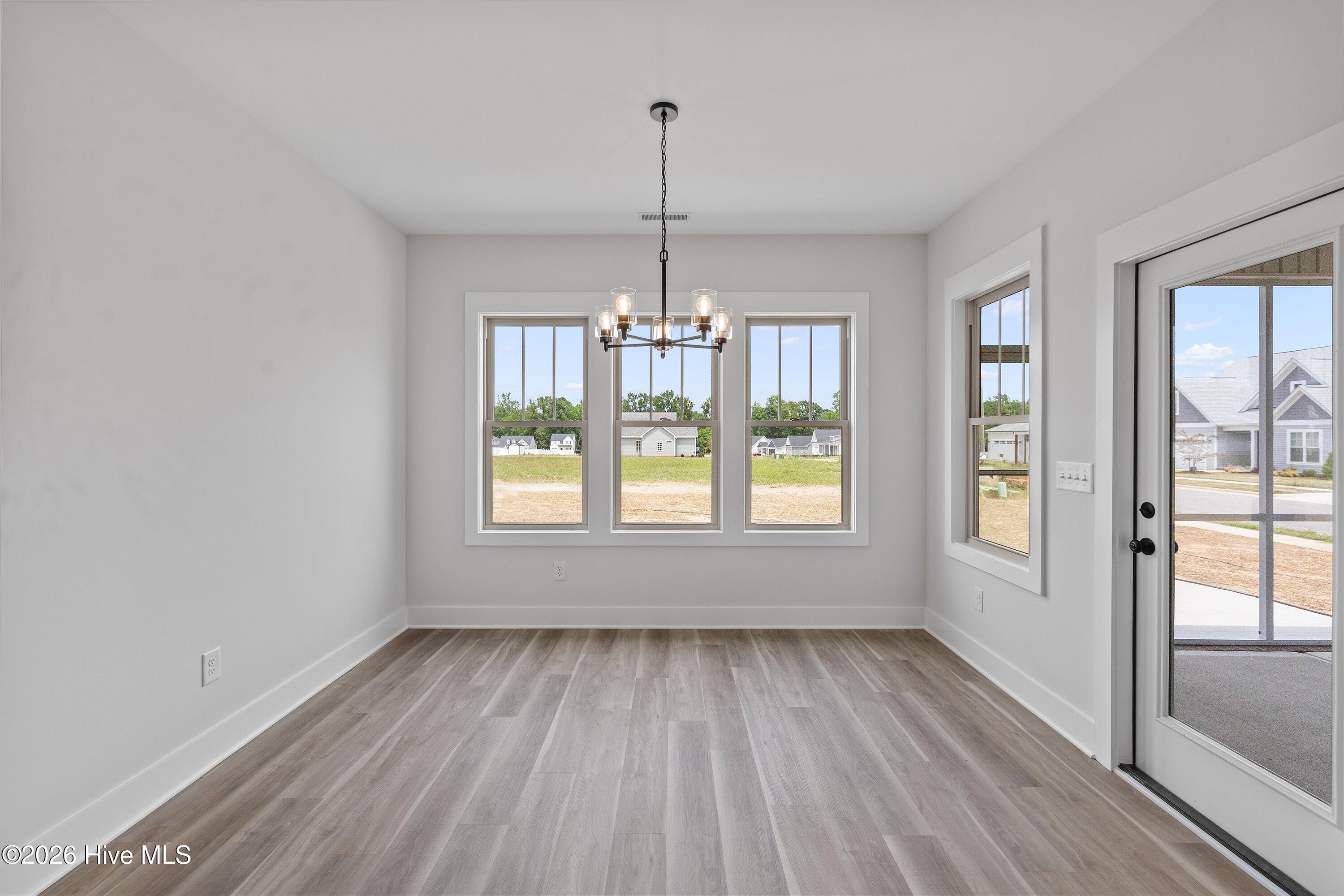 4501 Fairhaven Drive W Property Photo 14