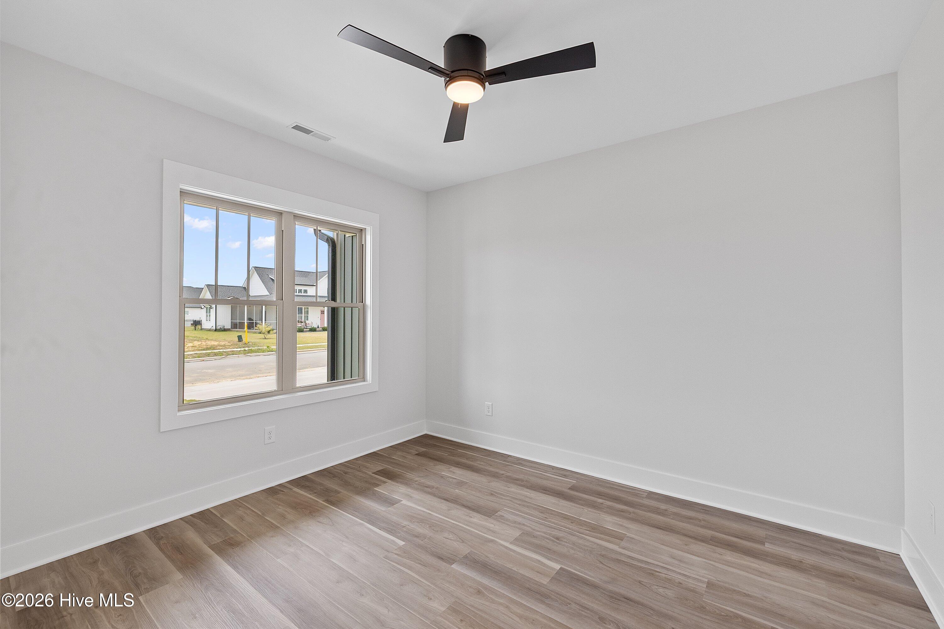 4501 Fairhaven Drive W Property Photo 26