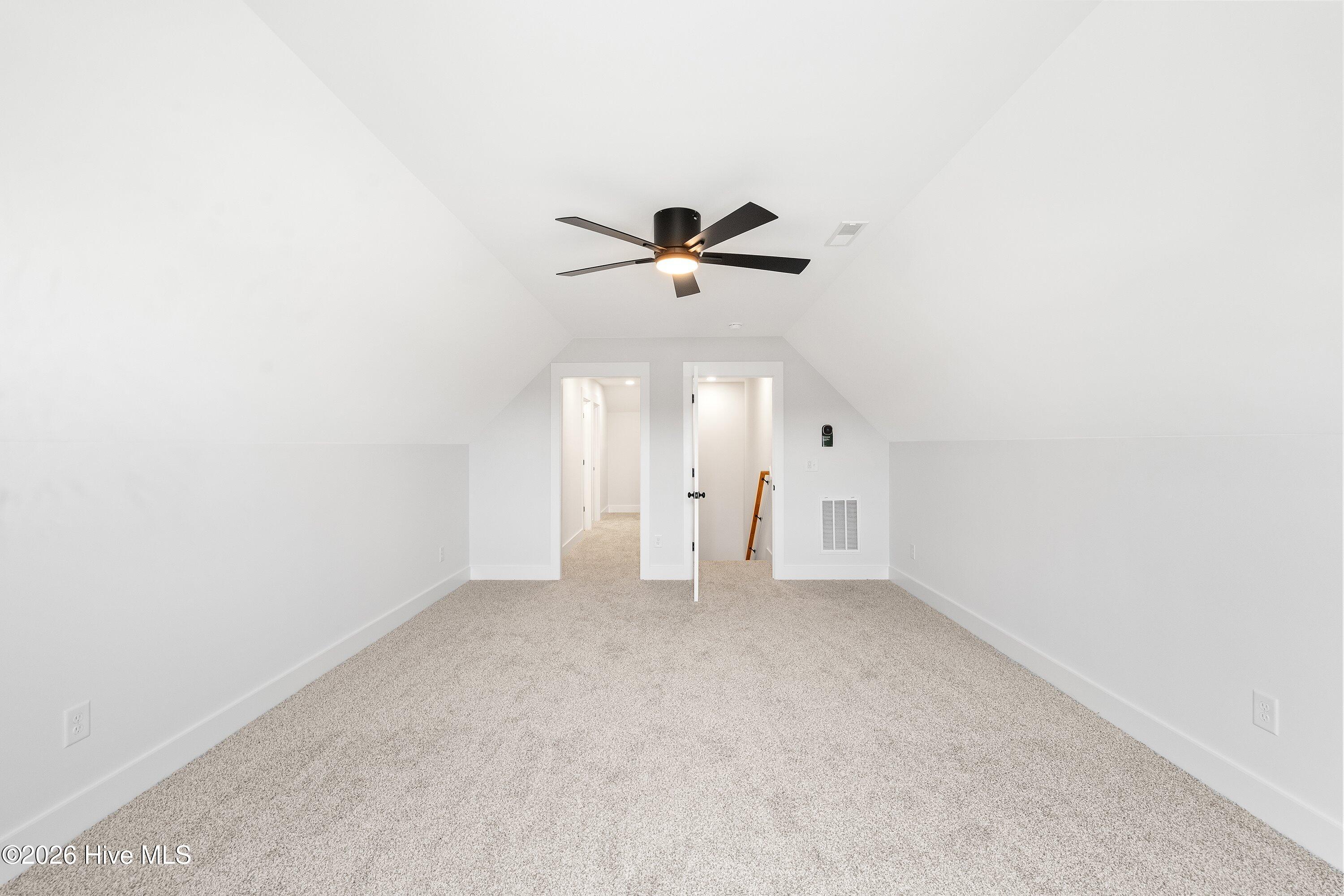 4501 Fairhaven Drive W Property Photo 33