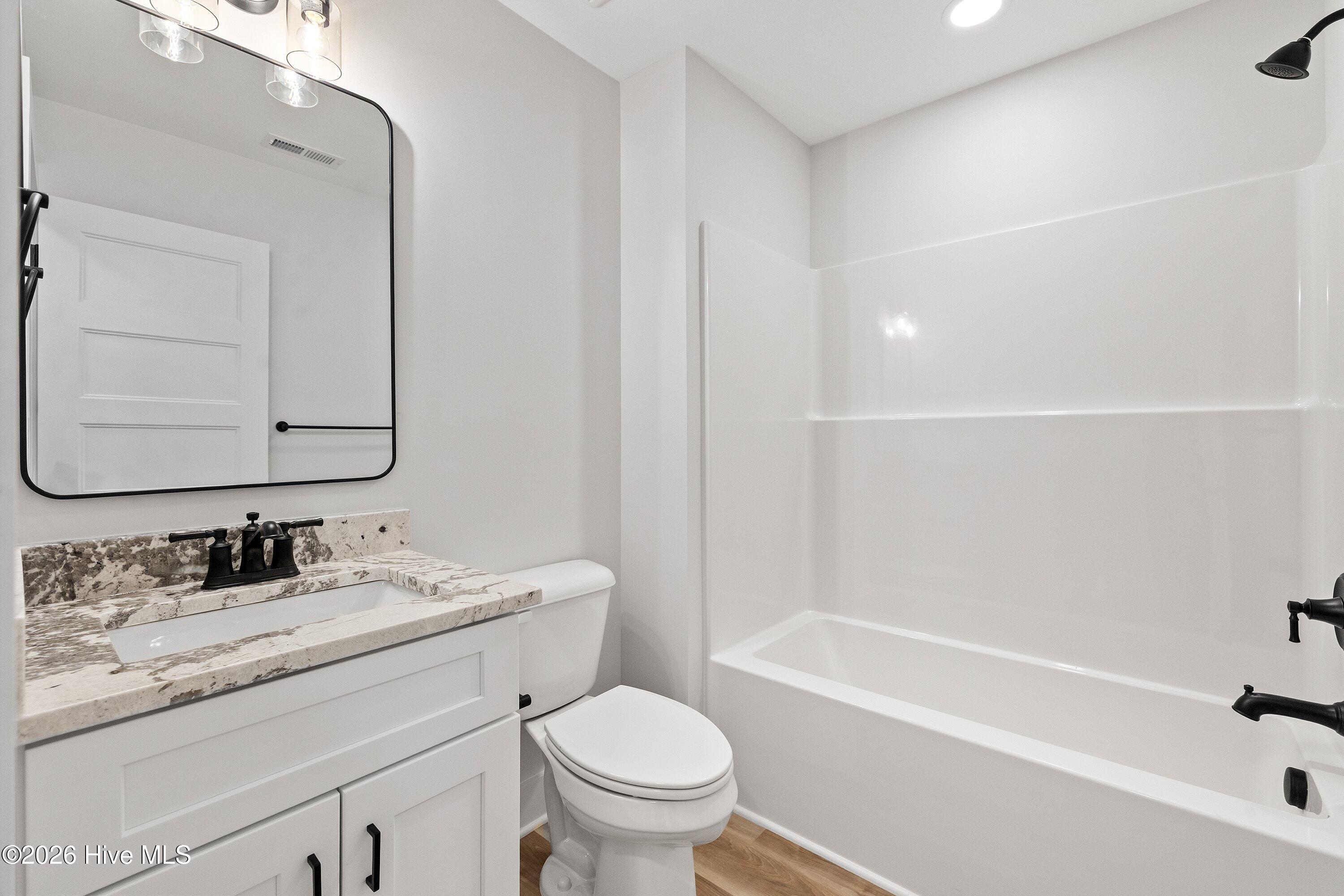 4501 Fairhaven Drive W Property Photo 34