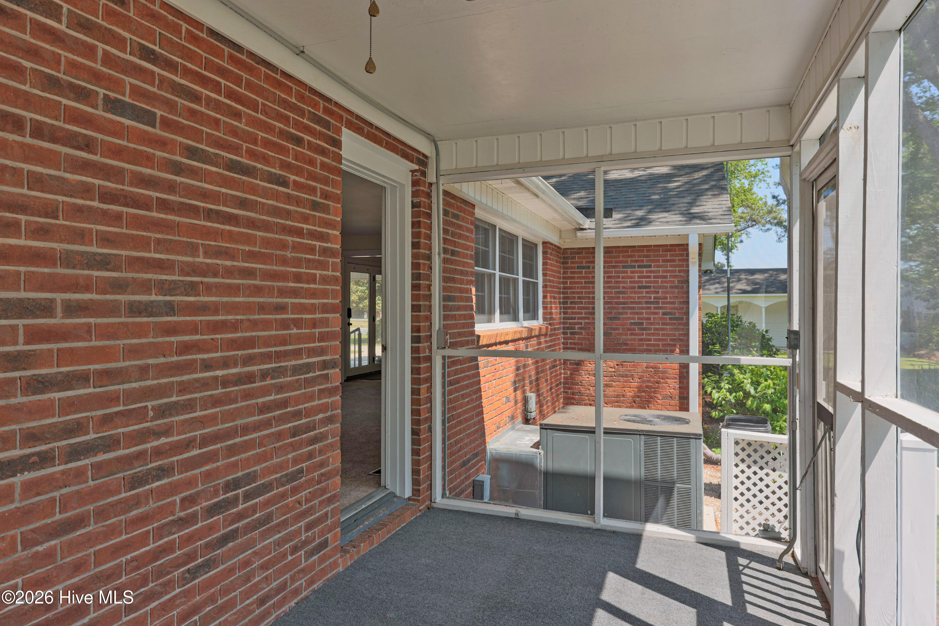 113 W Church Street Property Photo 35