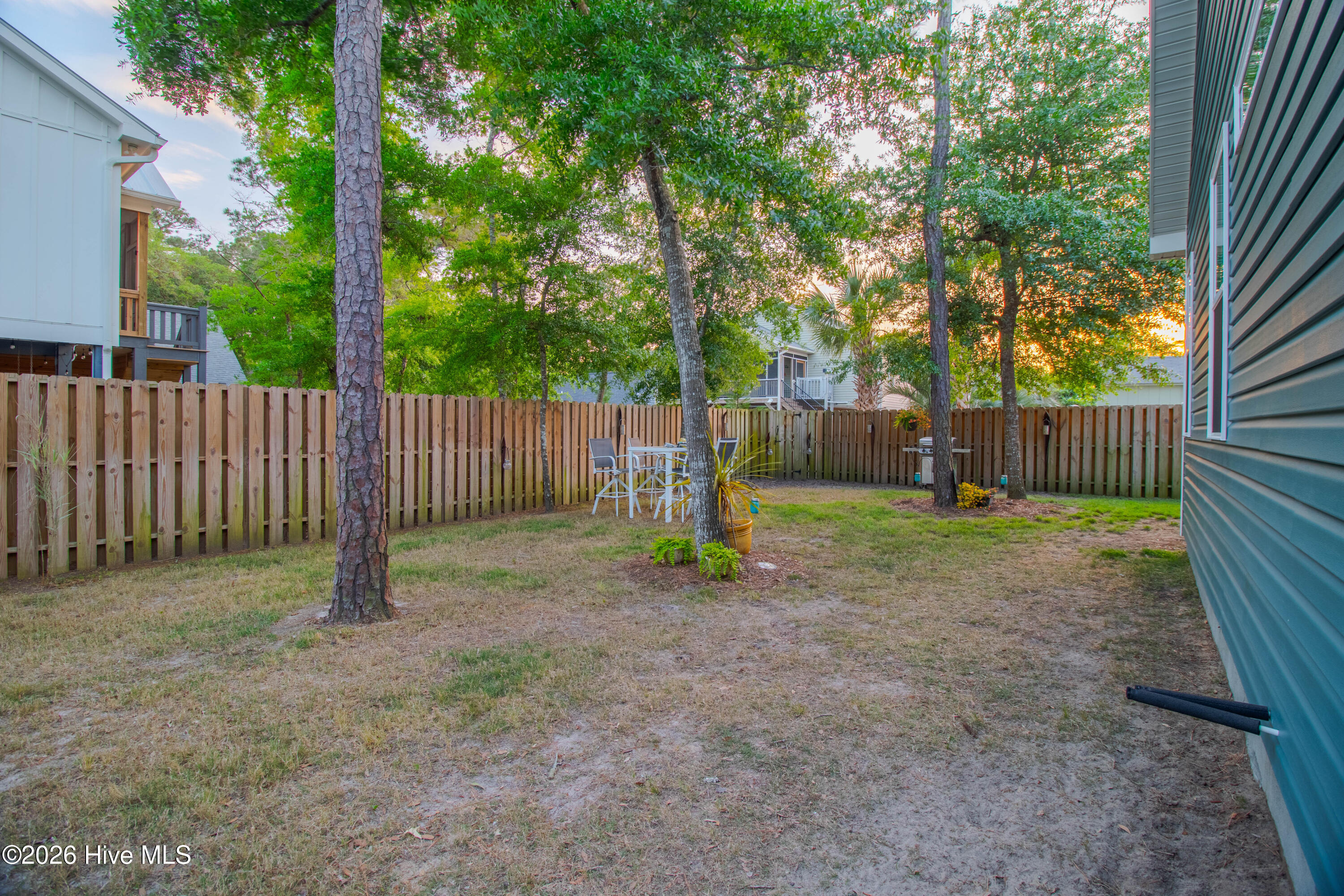 2303 W Oak Island Drive Property Photo 25
