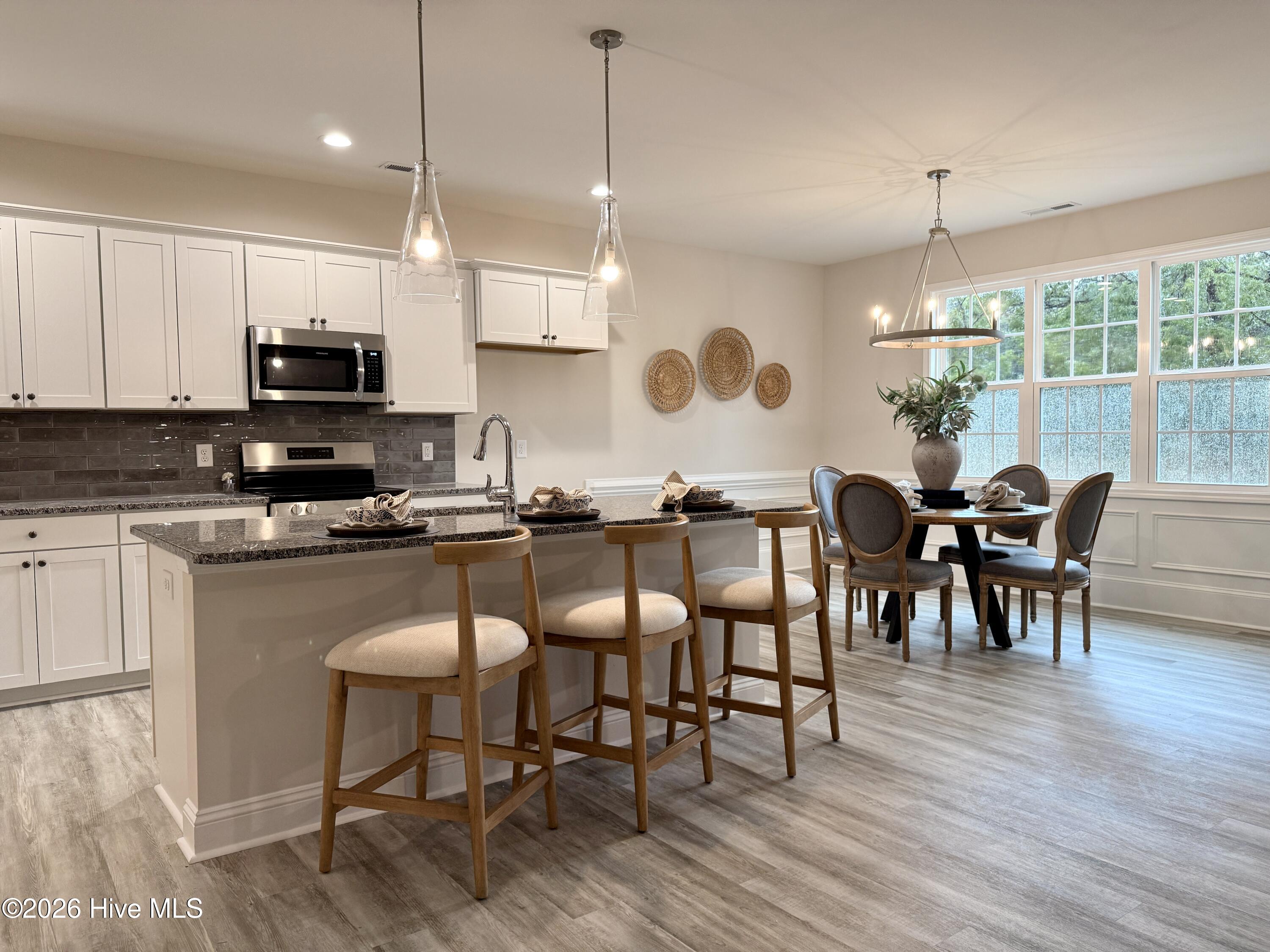 103 Harborwood Street Property Photo 4