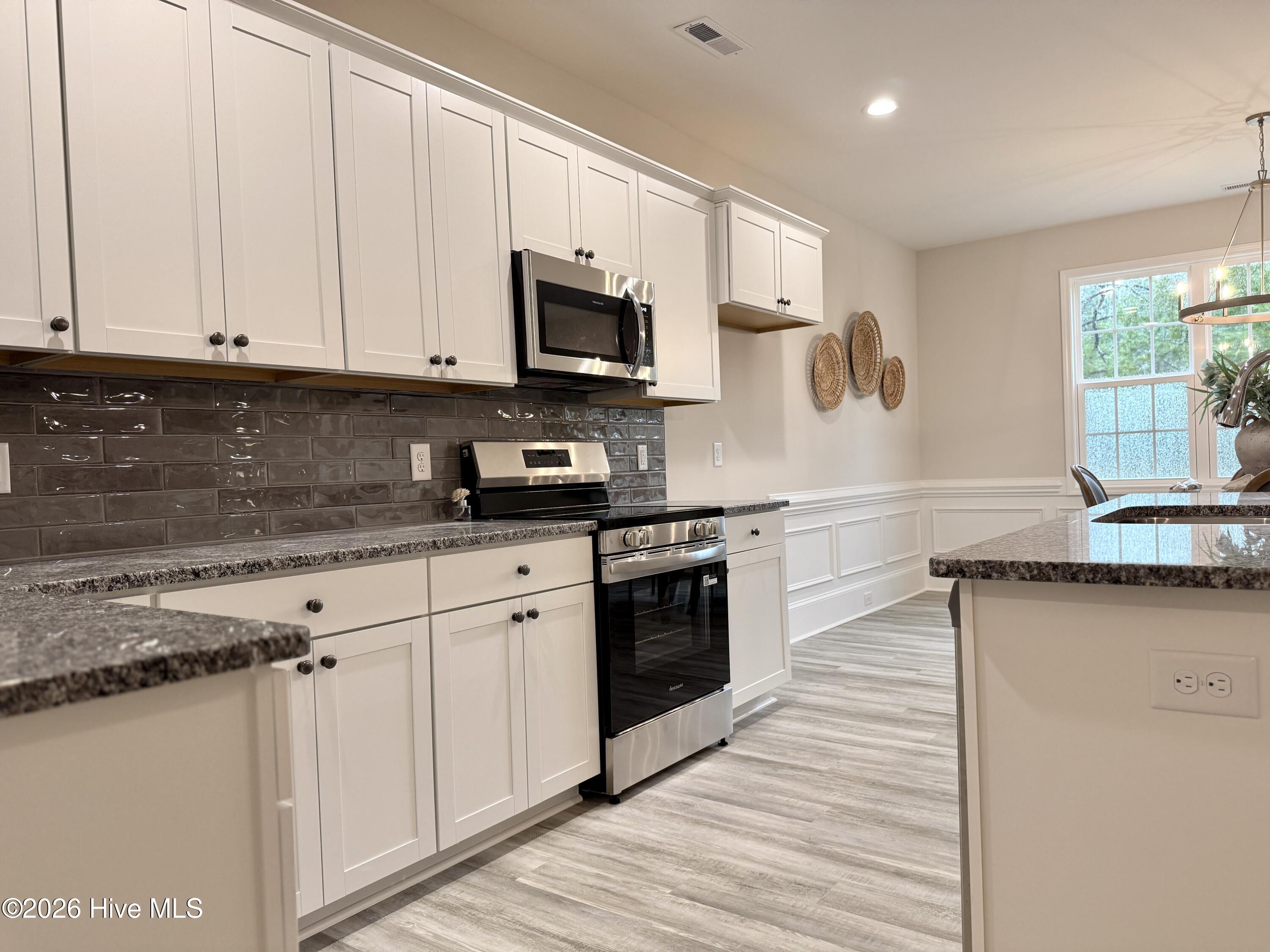 103 Harborwood Street Property Photo 23