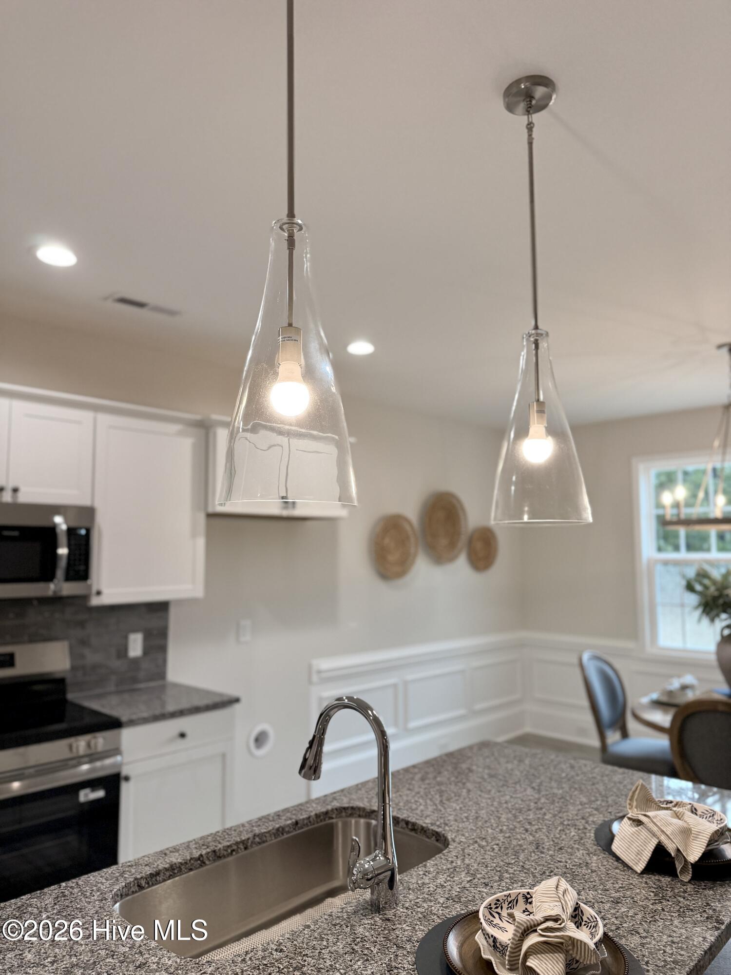 103 Harborwood Street Property Photo 28