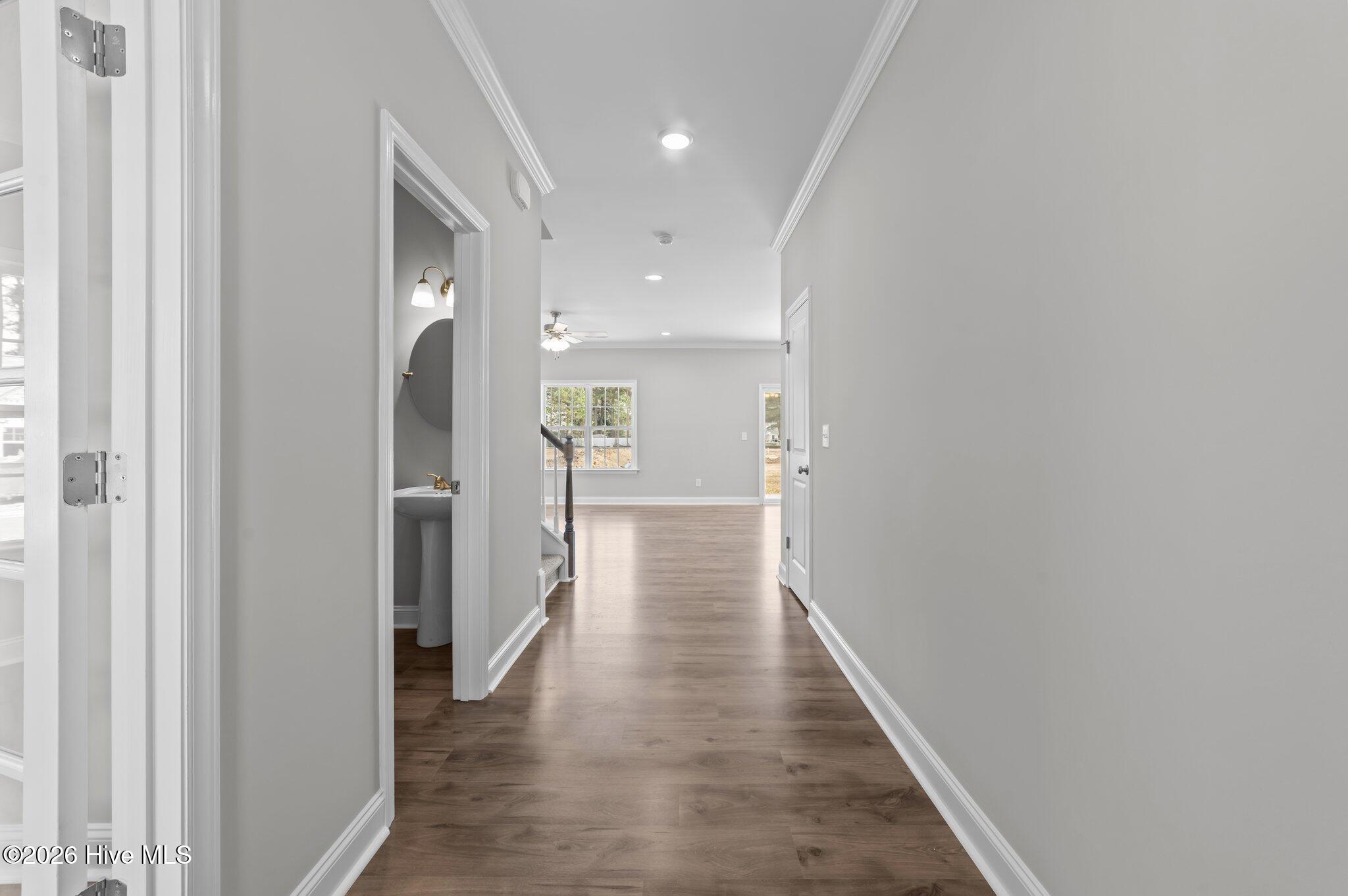 878 Lendy Drive Property Photo 3