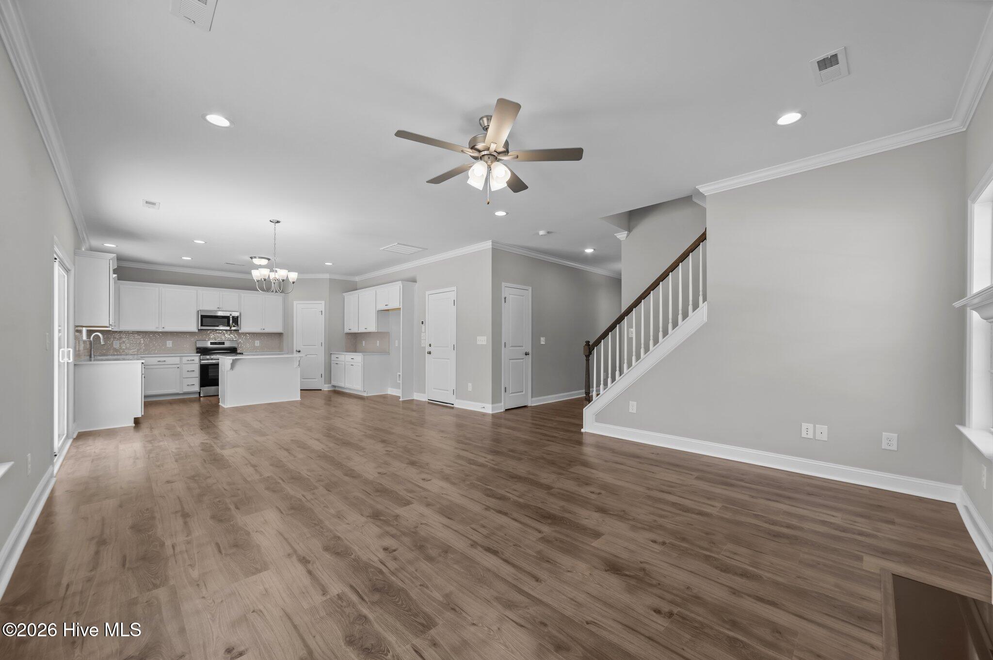 878 Lendy Drive Property Photo 10