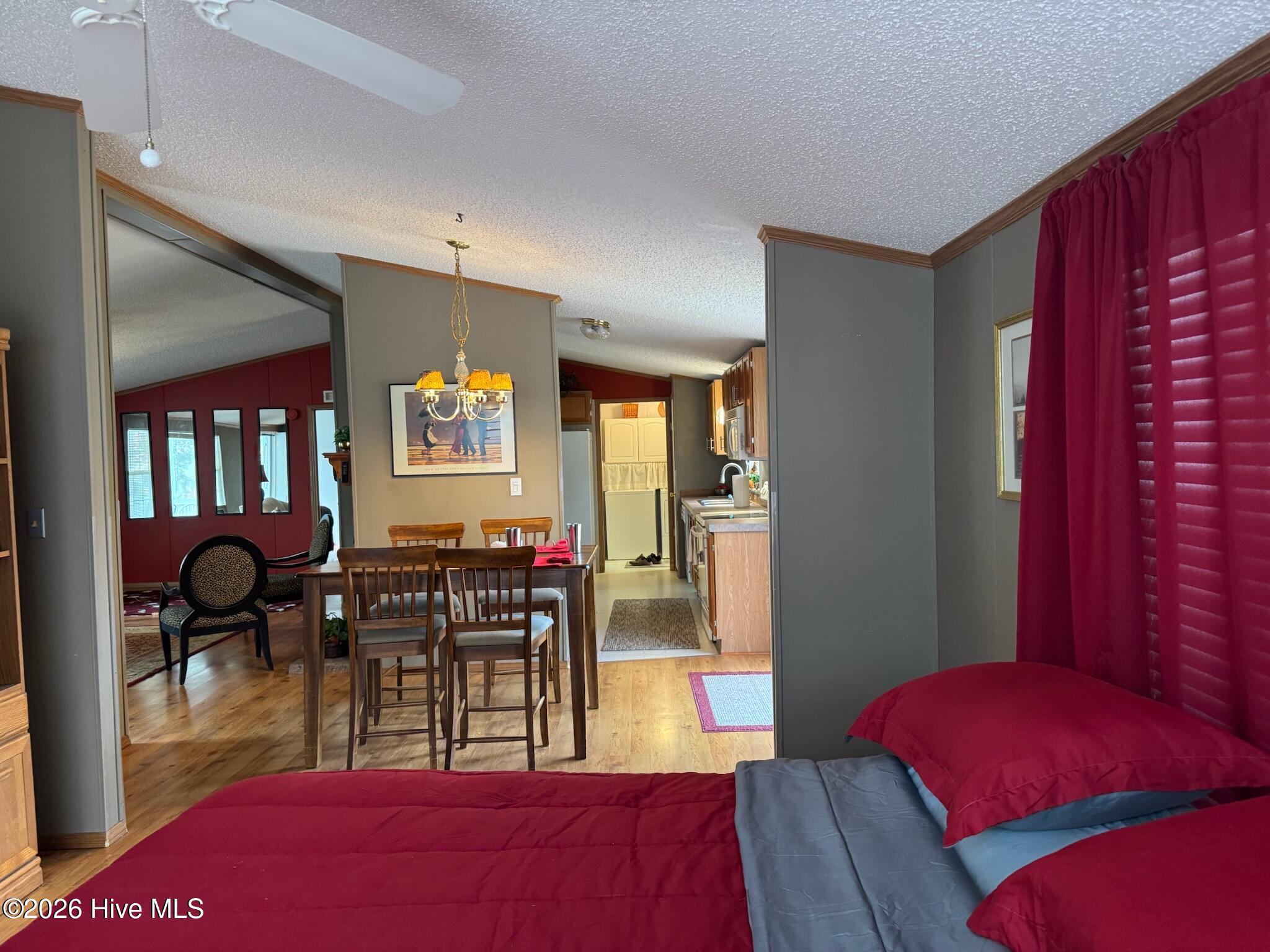 34 Towhee Lane Property Photo 18