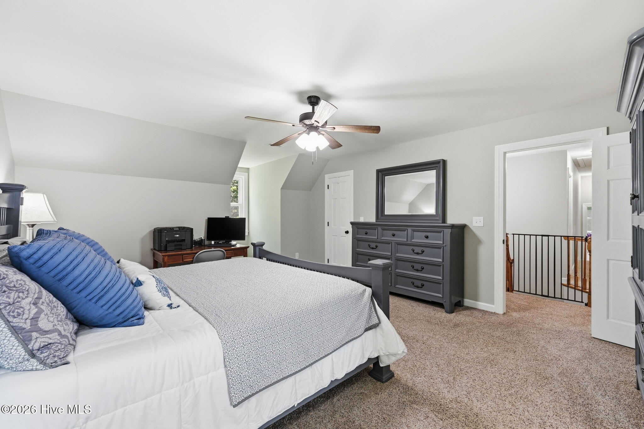 444 E Creekview Drive Property Photo 19