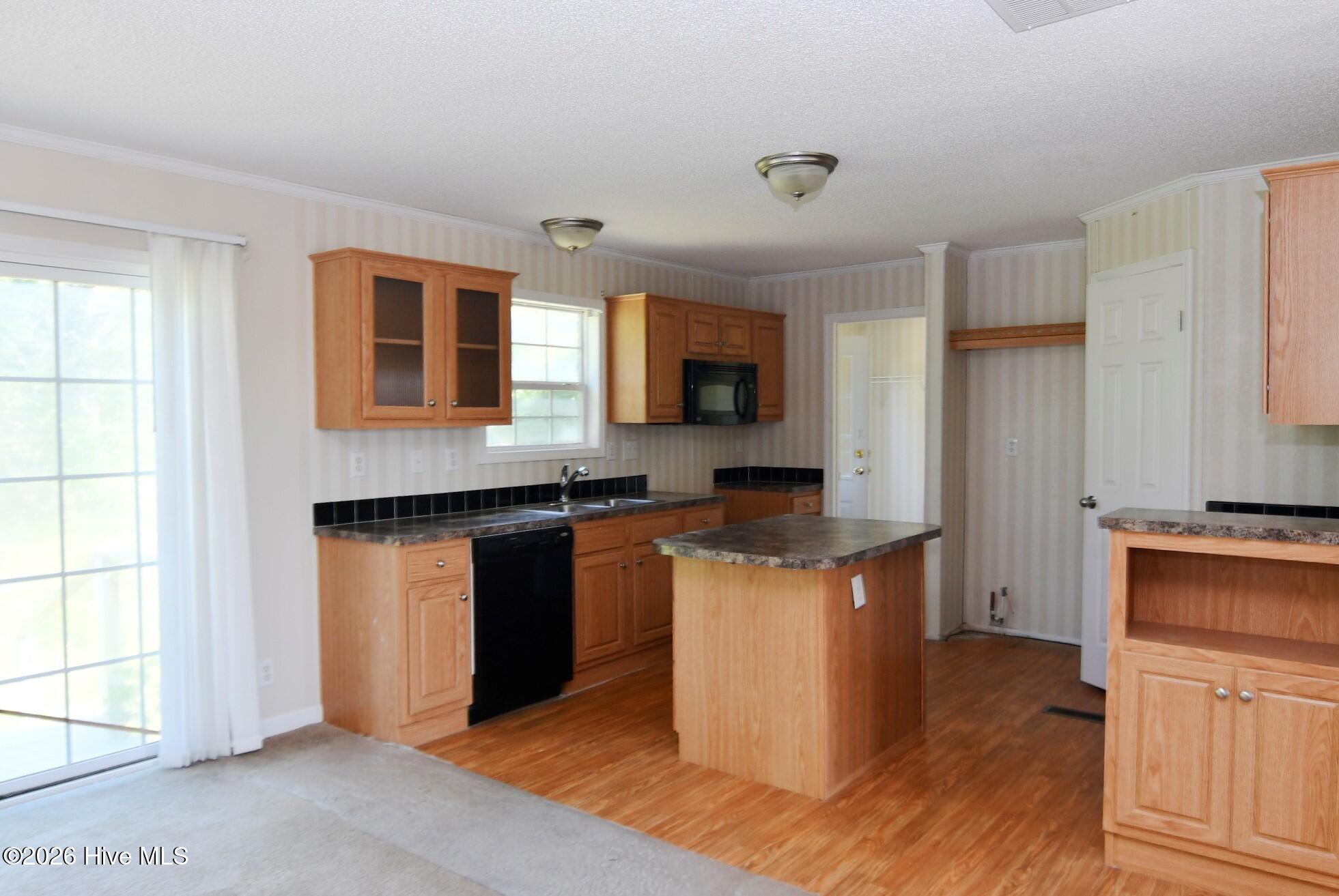 21 Grape Vine Landing Property Photo 4
