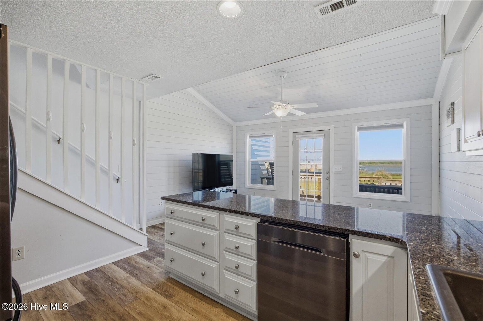 3 Bermuda Landing Place Property Photo 12