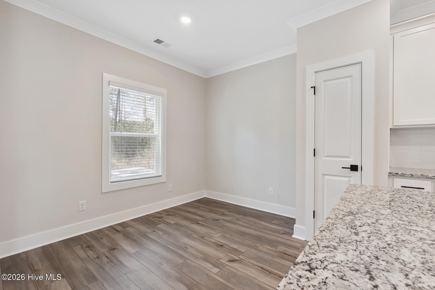 210 S Umbrella Palm Drive Property Photo 9