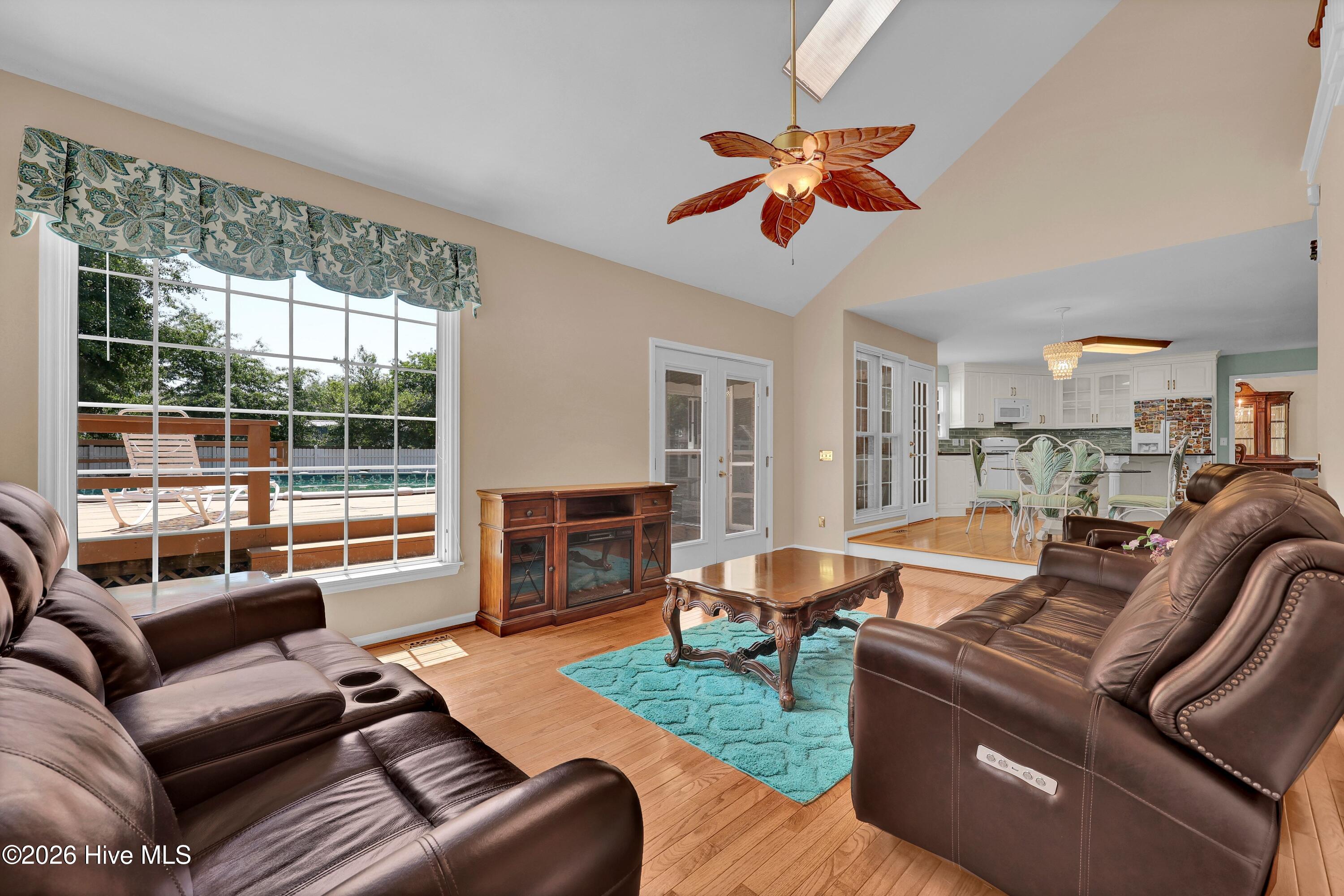 604 Van Dorn Court Property Photo 18