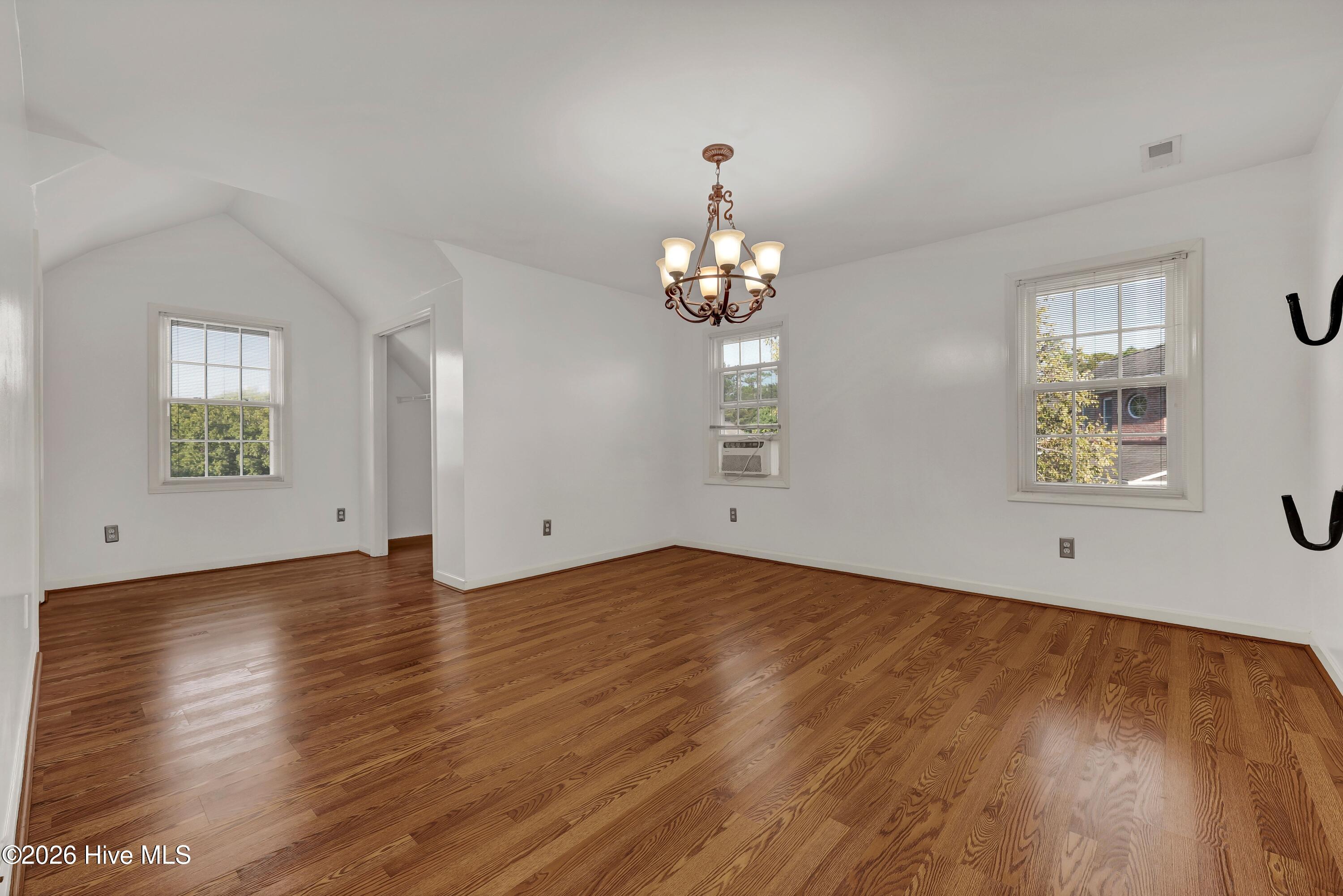 604 Van Dorn Court Property Photo 53