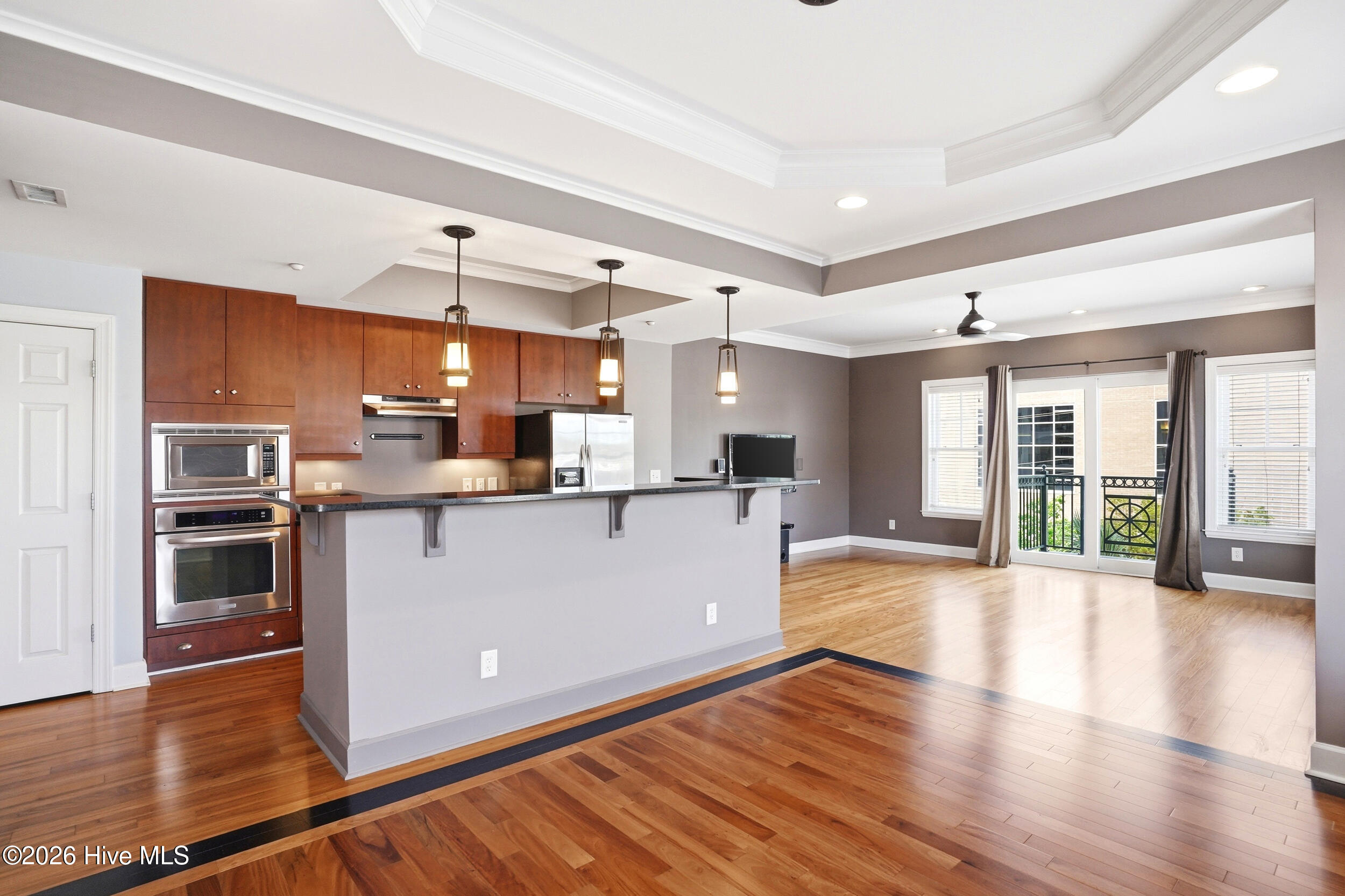 124 Walnut Street Apt 302 Property Photo 15