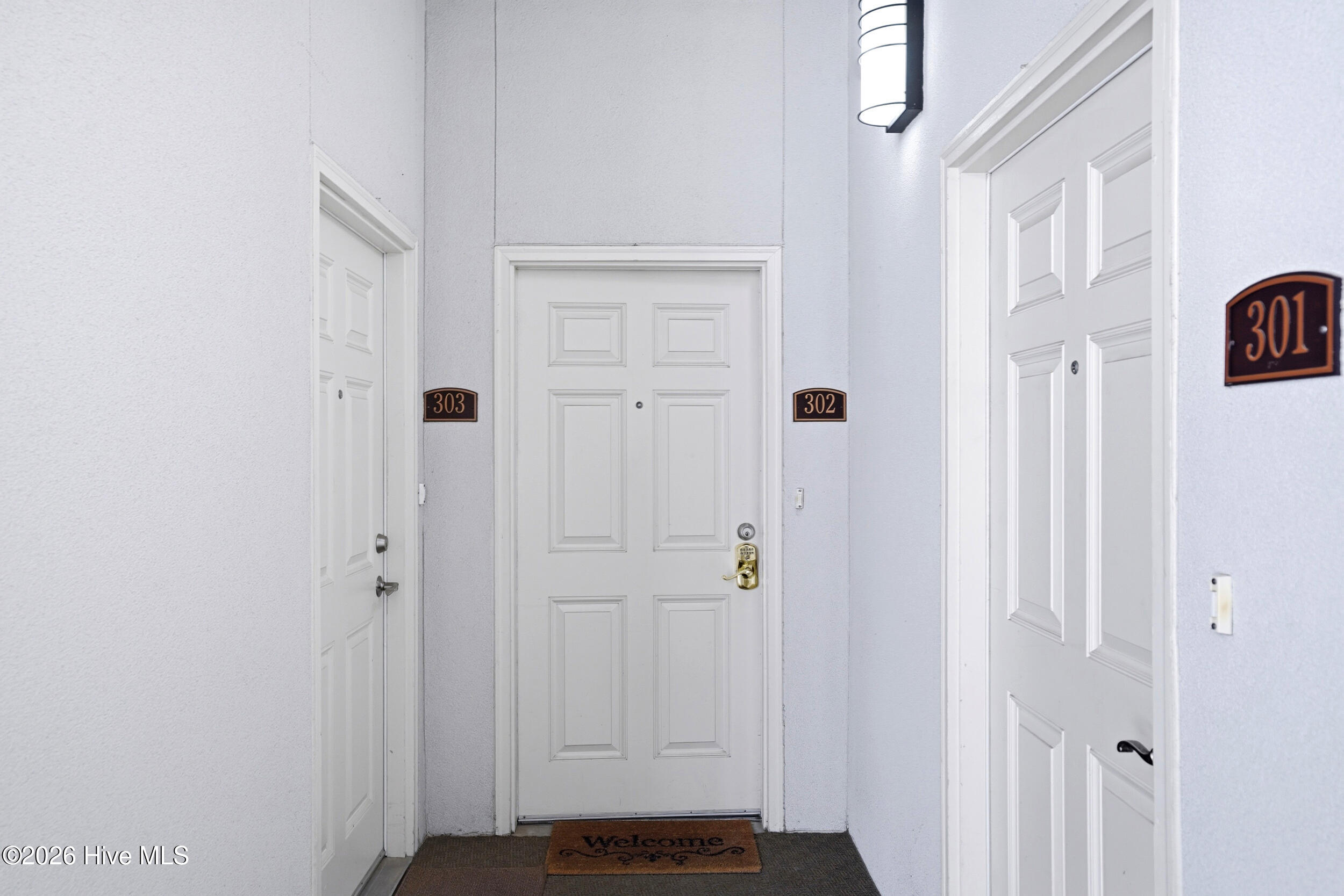 124 Walnut Street Apt 302 Property Photo 31