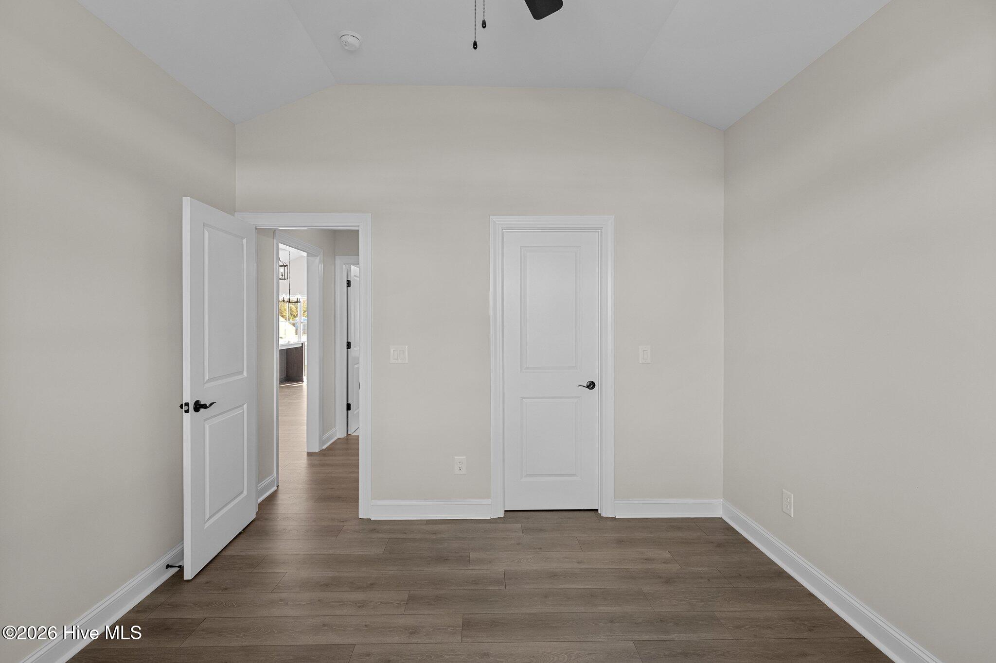 1709 Dew Meadow Drive Property Photo 5