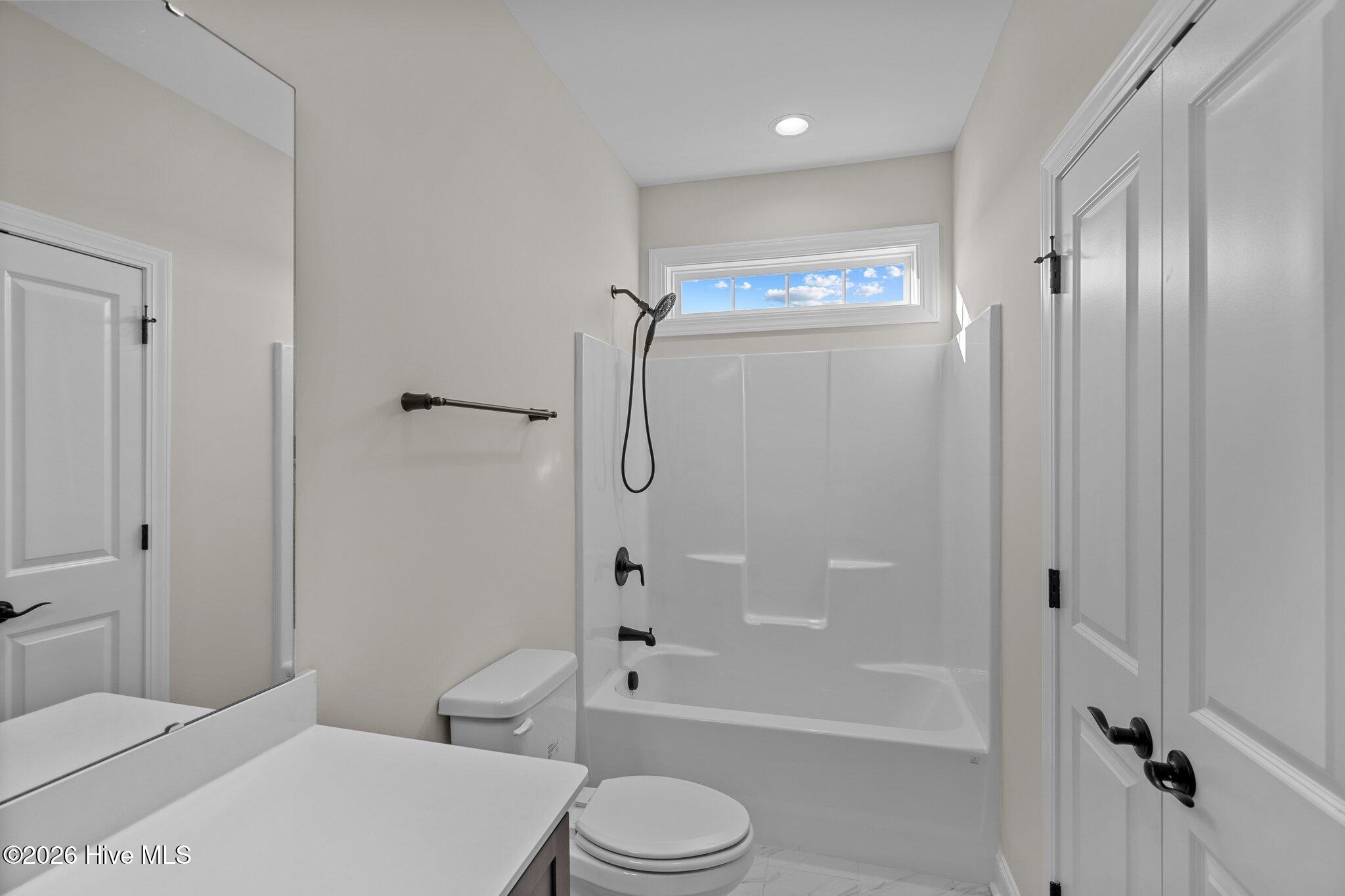 1709 Dew Meadow Drive Property Photo 7