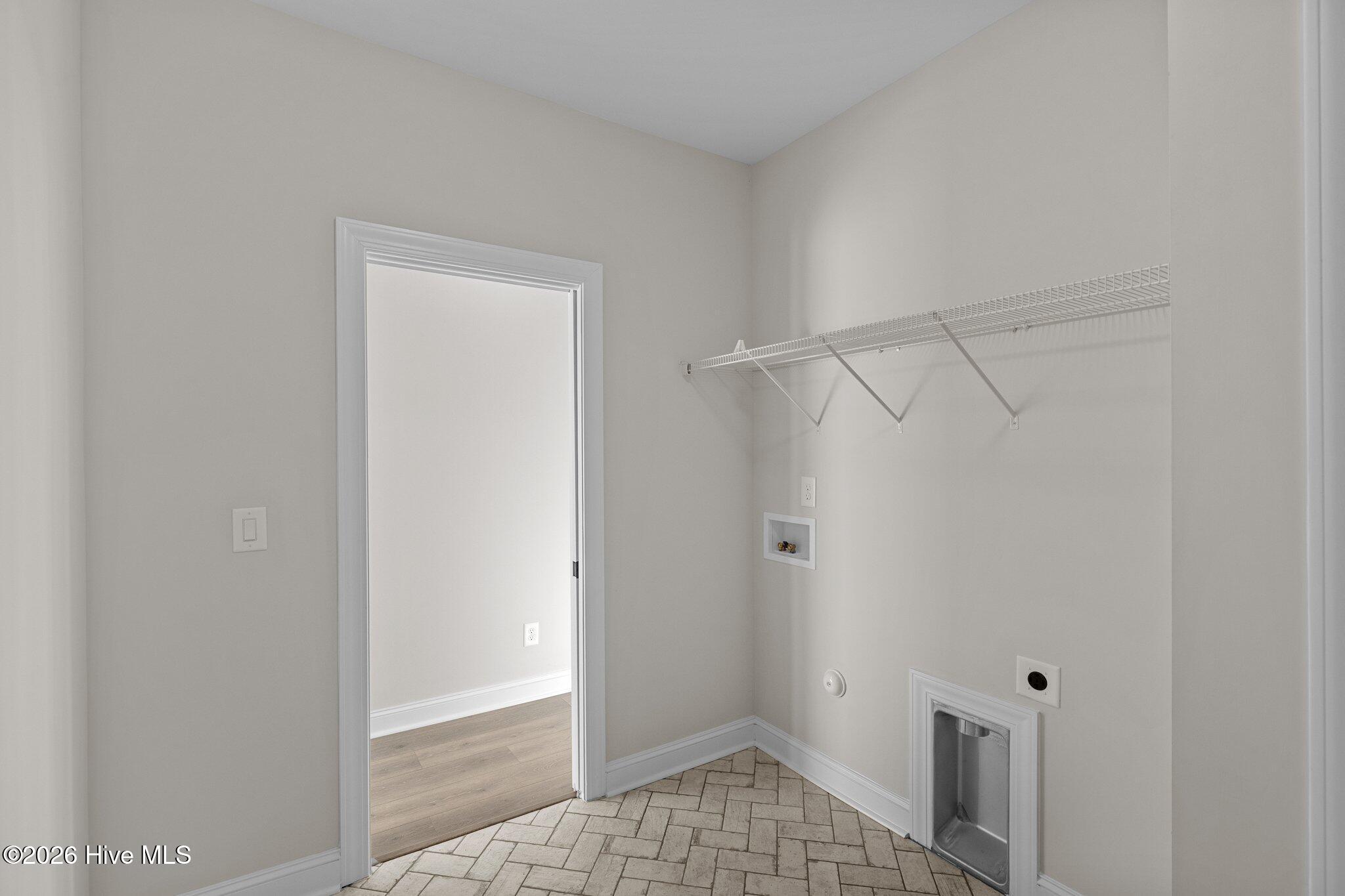 1709 Dew Meadow Drive Property Photo 30