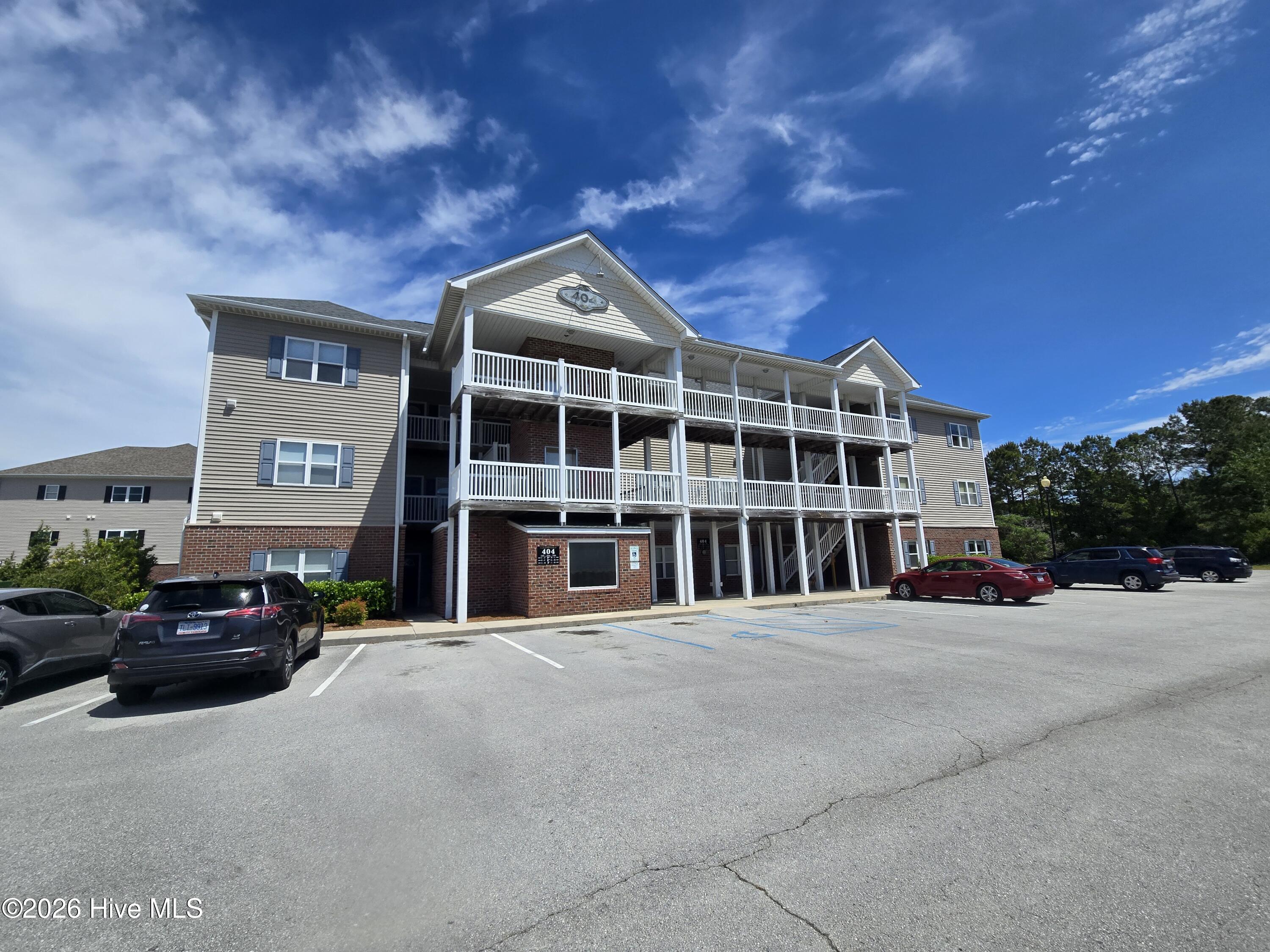 404 Penny Lane D Property Photo 1