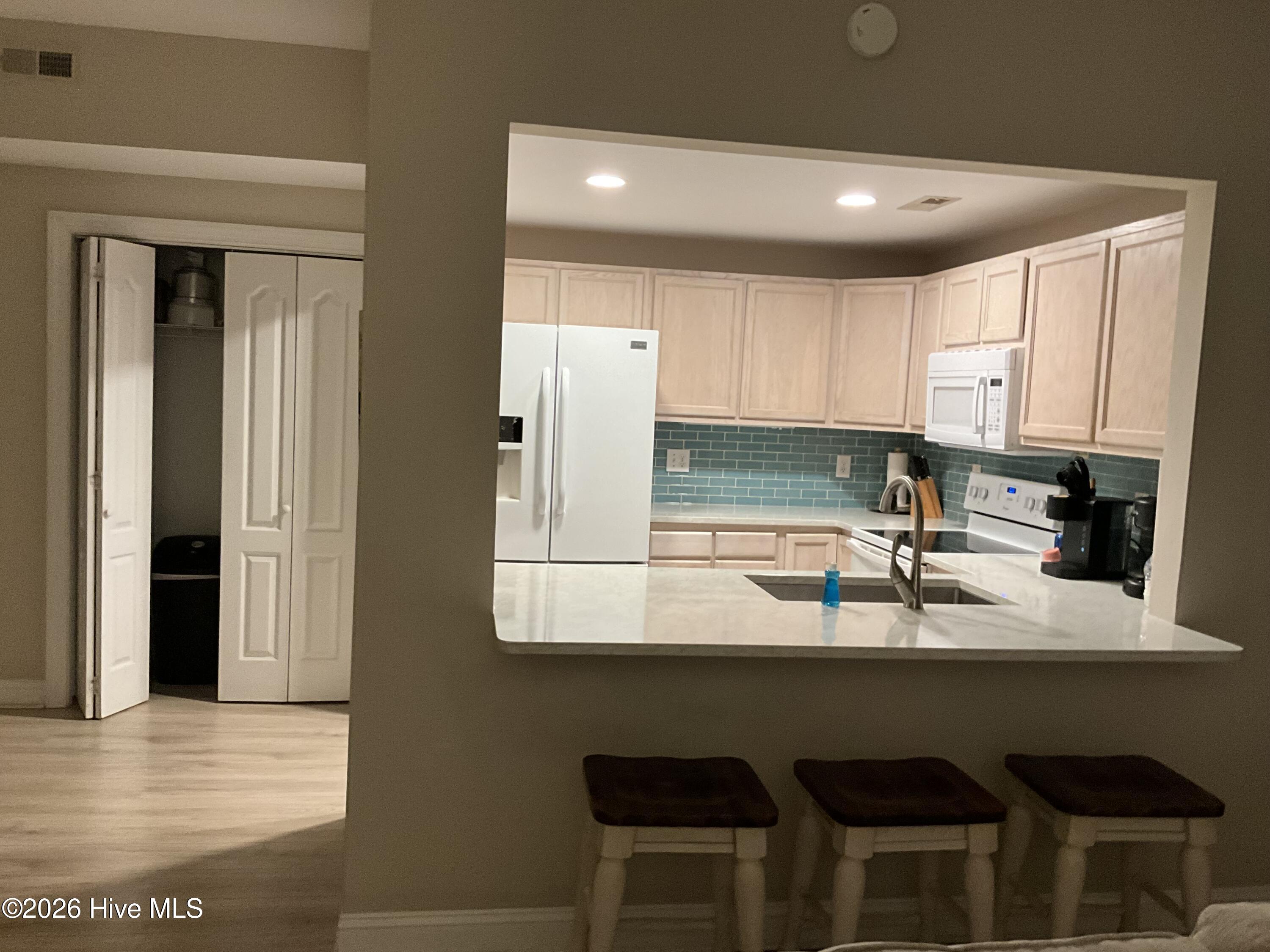 404 Penny Lane D Property Photo 12