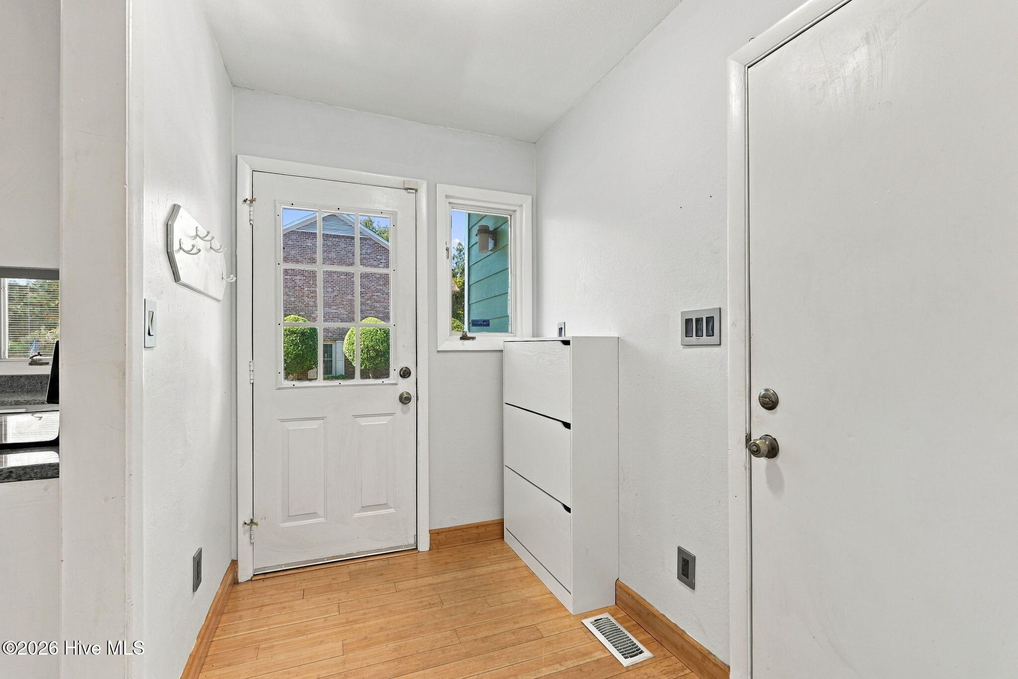 8114 Timber Ridge Road Property Photo 31