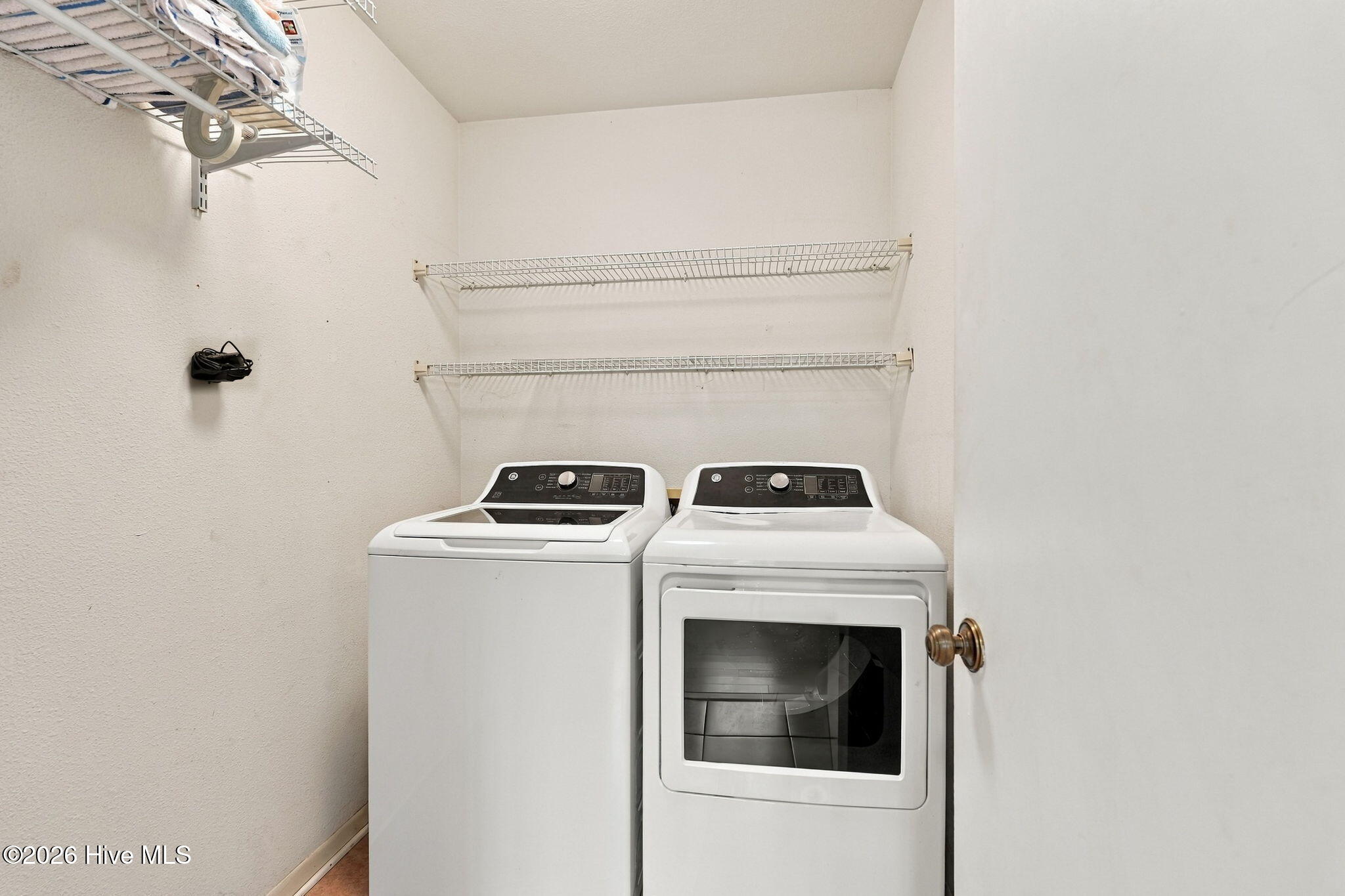 8114 Timber Ridge Road Property Photo 32