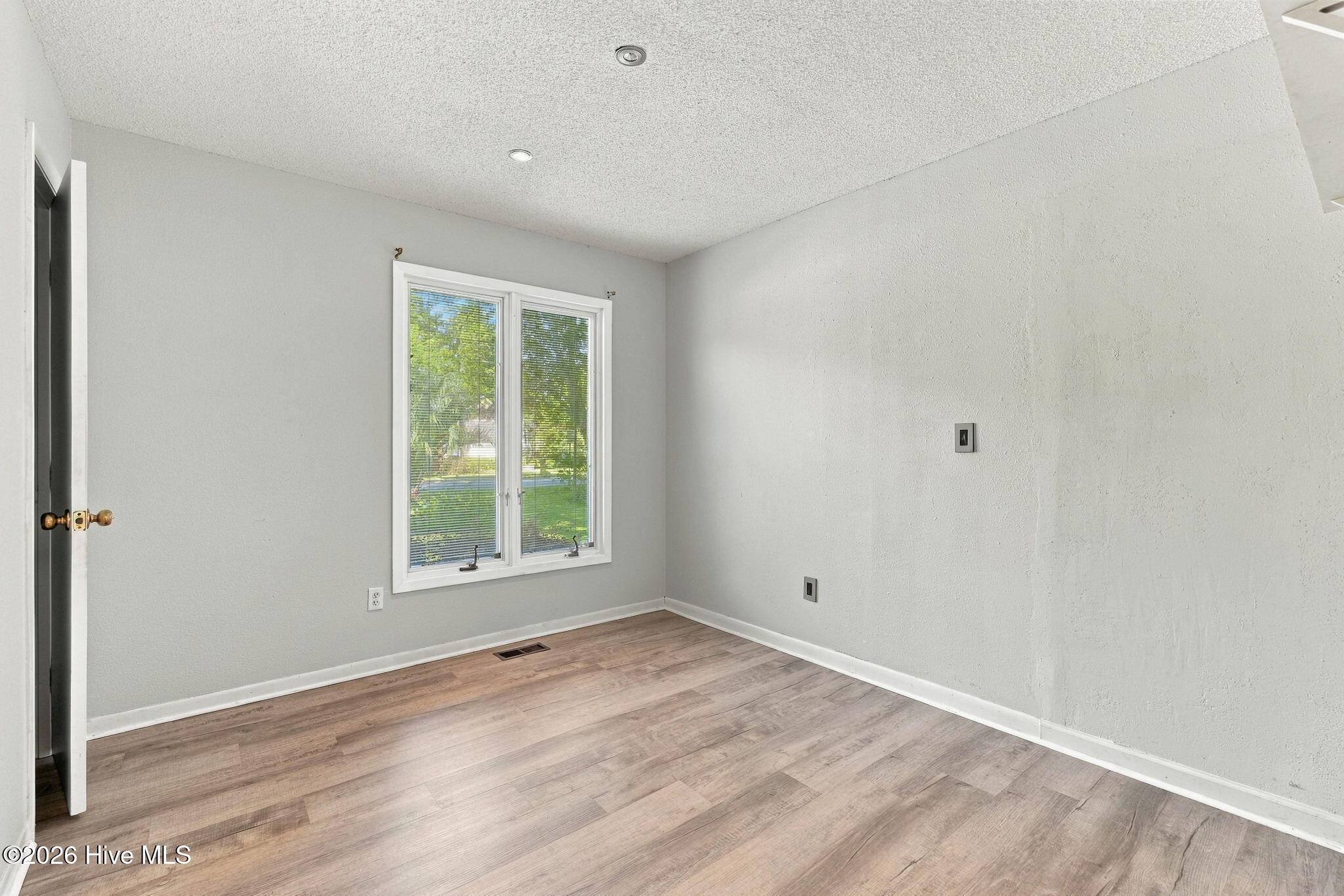 8114 Timber Ridge Road Property Photo 36