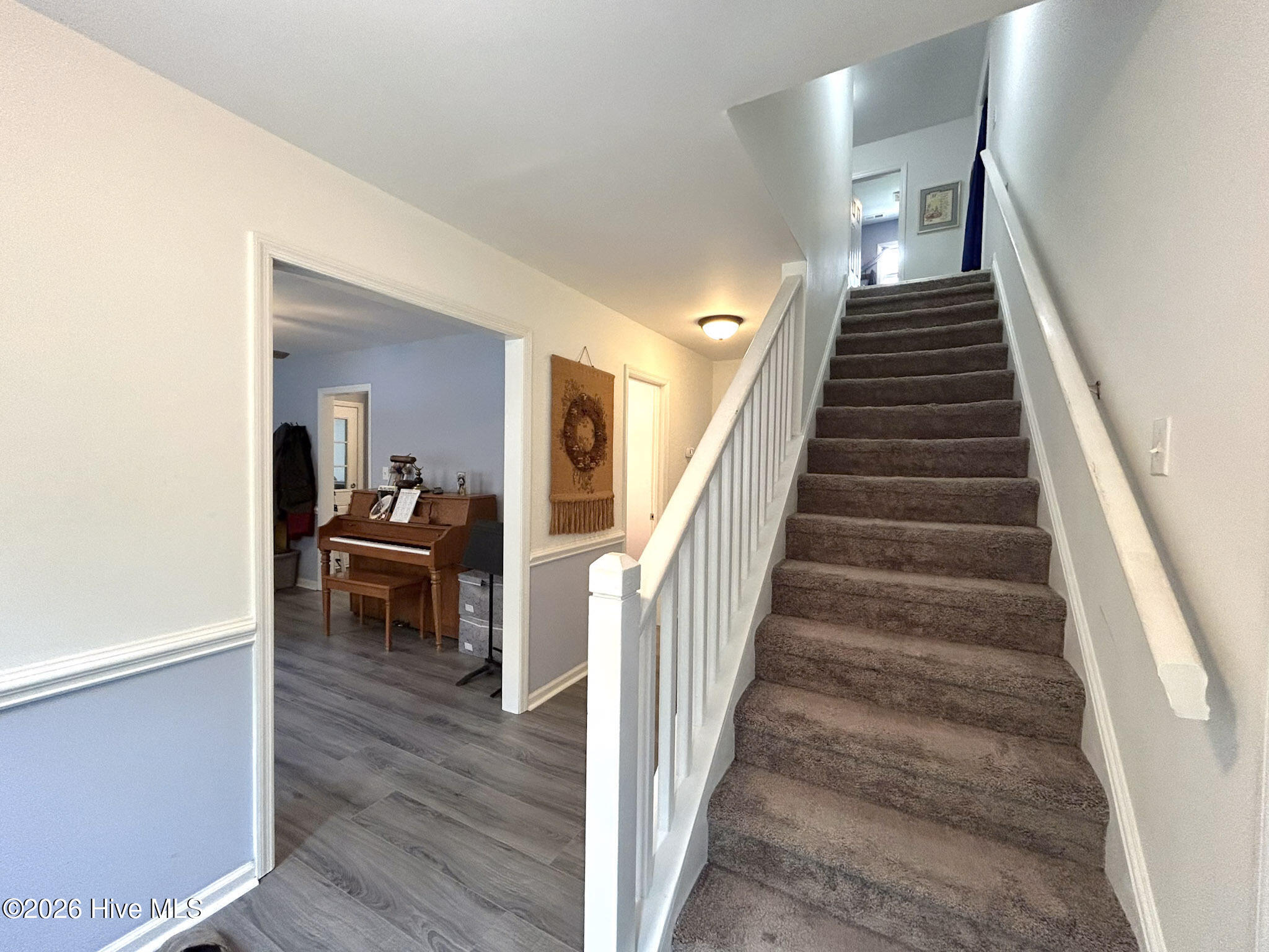 124 Empire Boulevard Property Photo 2