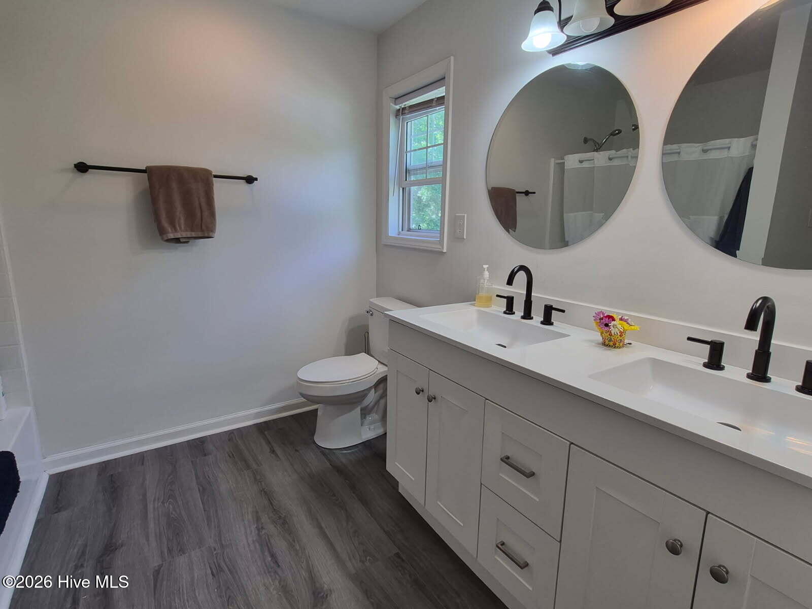 124 Empire Boulevard Property Photo 36