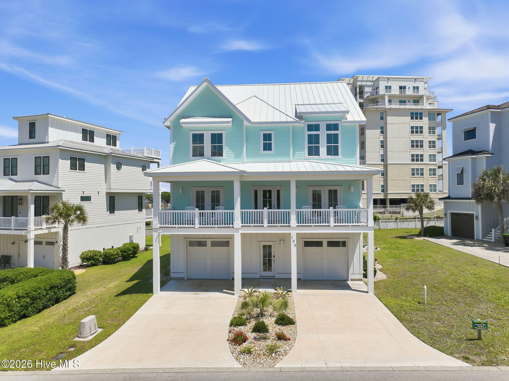 109 Ocean Bluff Drive Property Photo 1