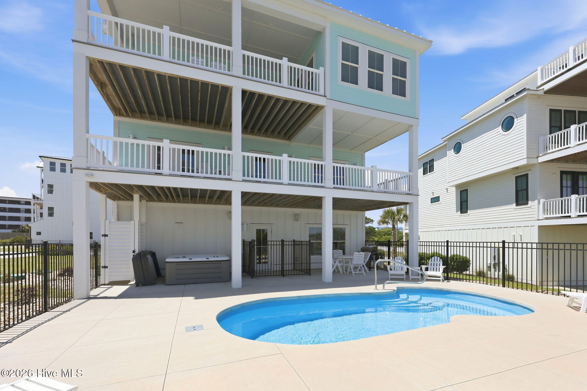 109 Ocean Bluff Drive Property Photo 7
