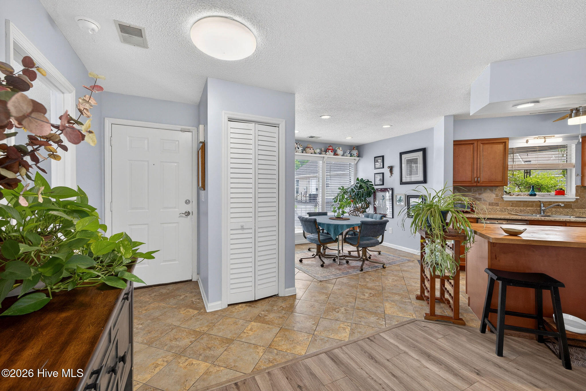 129 Red Bird Lane Property Photo 6