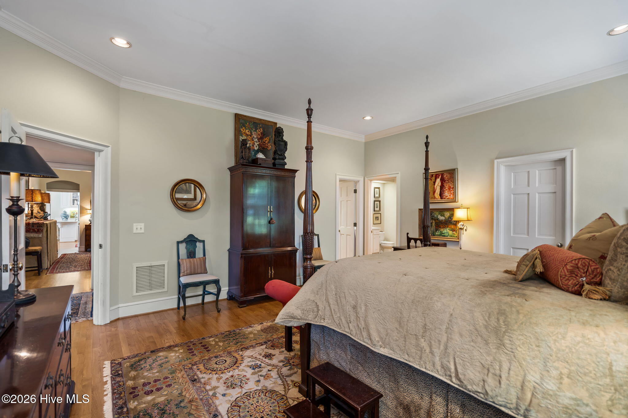 2112 Ascott Place Property Photo 29