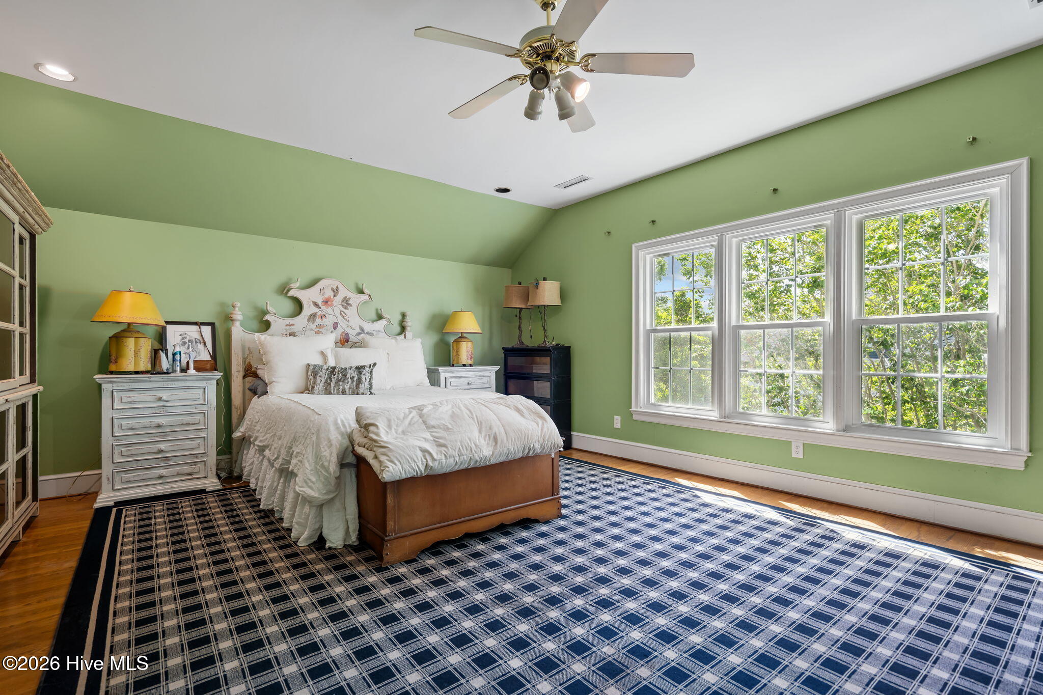2112 Ascott Place Property Photo 41