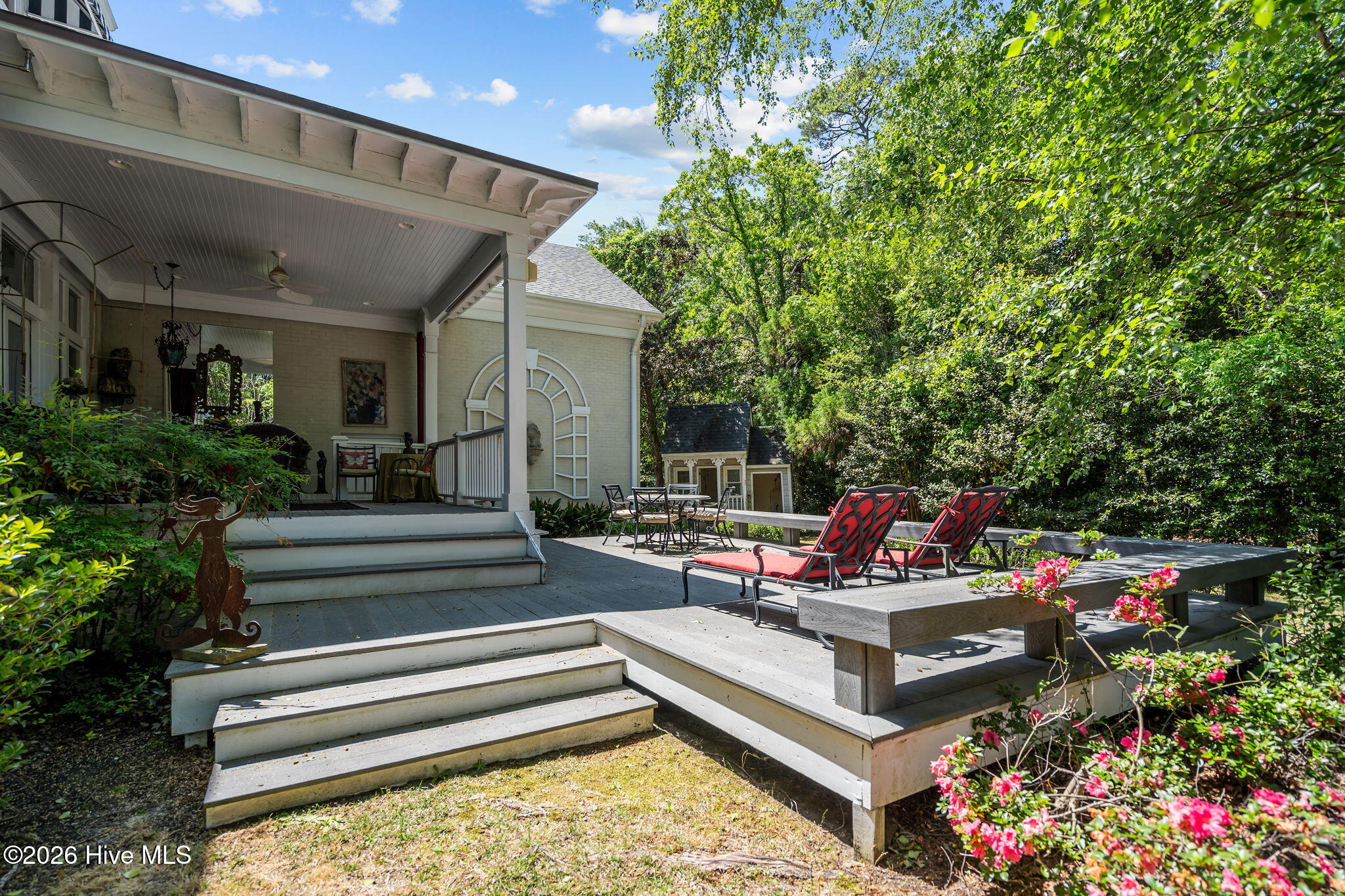 2112 Ascott Place Property Photo 49