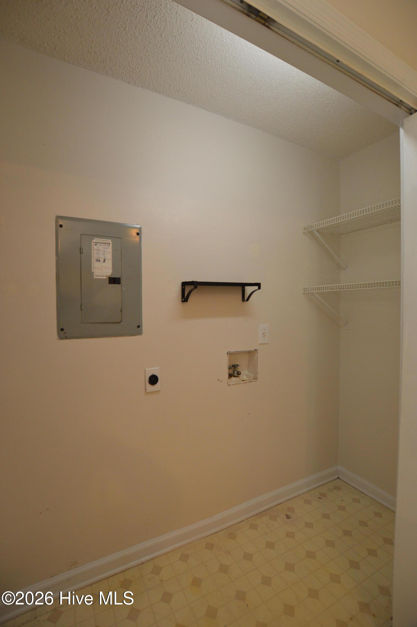 163 Brenda Drive Property Photo 6