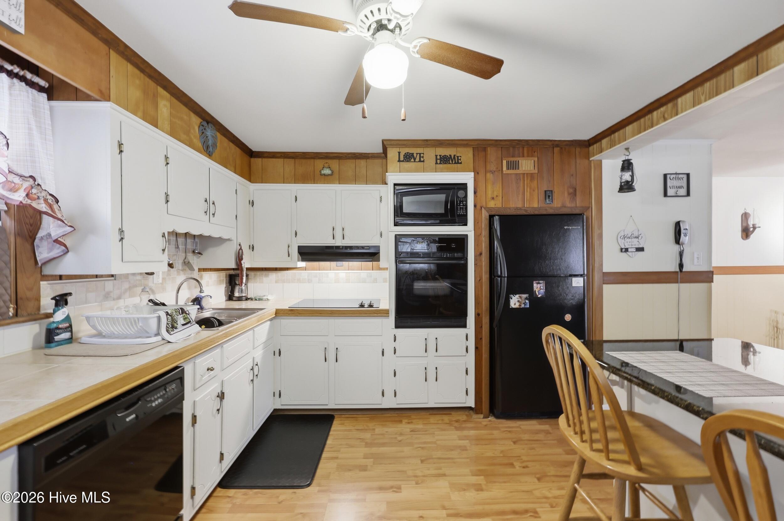 1600 W Main Ext Property Photo 16
