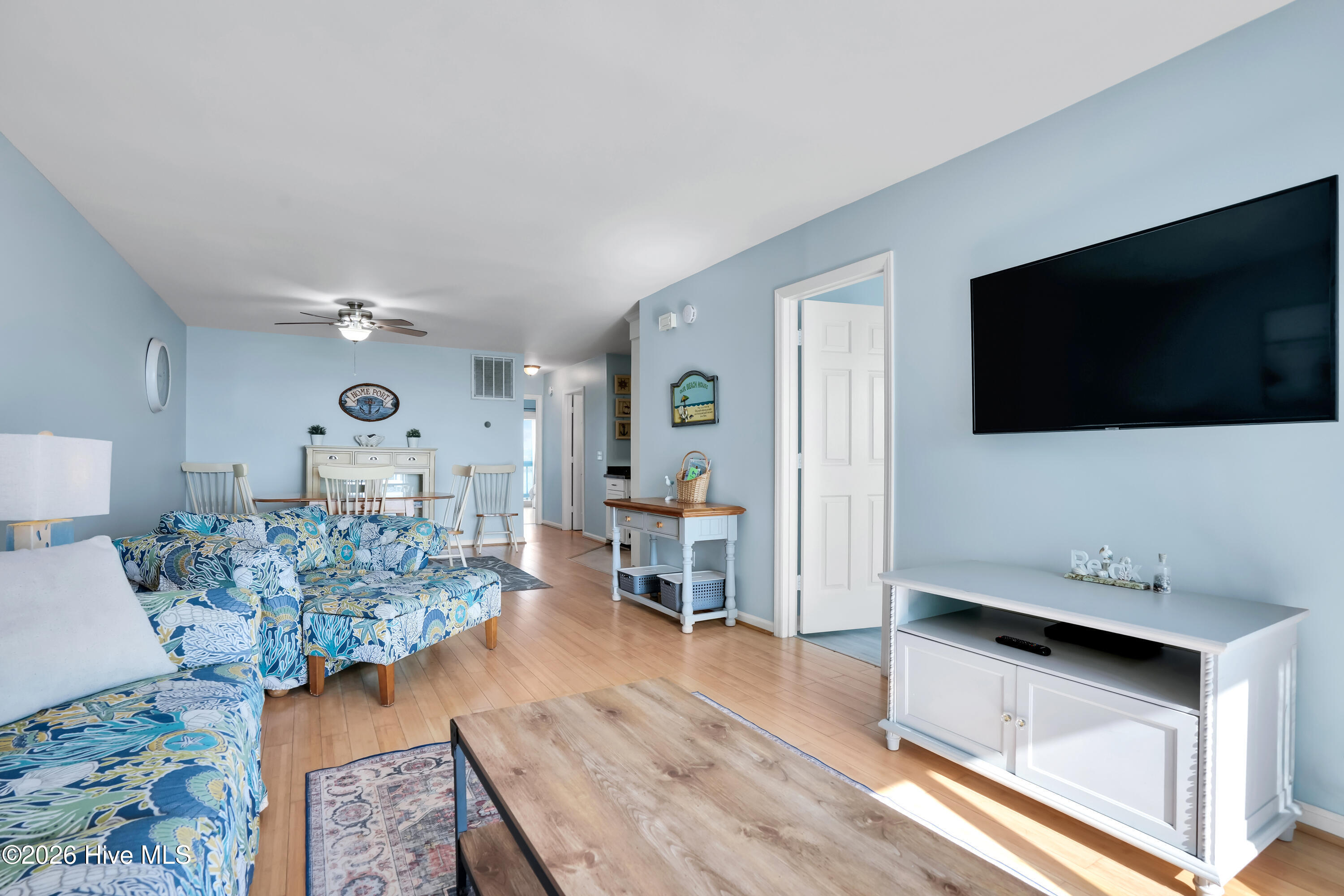 1013 Carolina Beach Avenue N 3d Property Photo 3